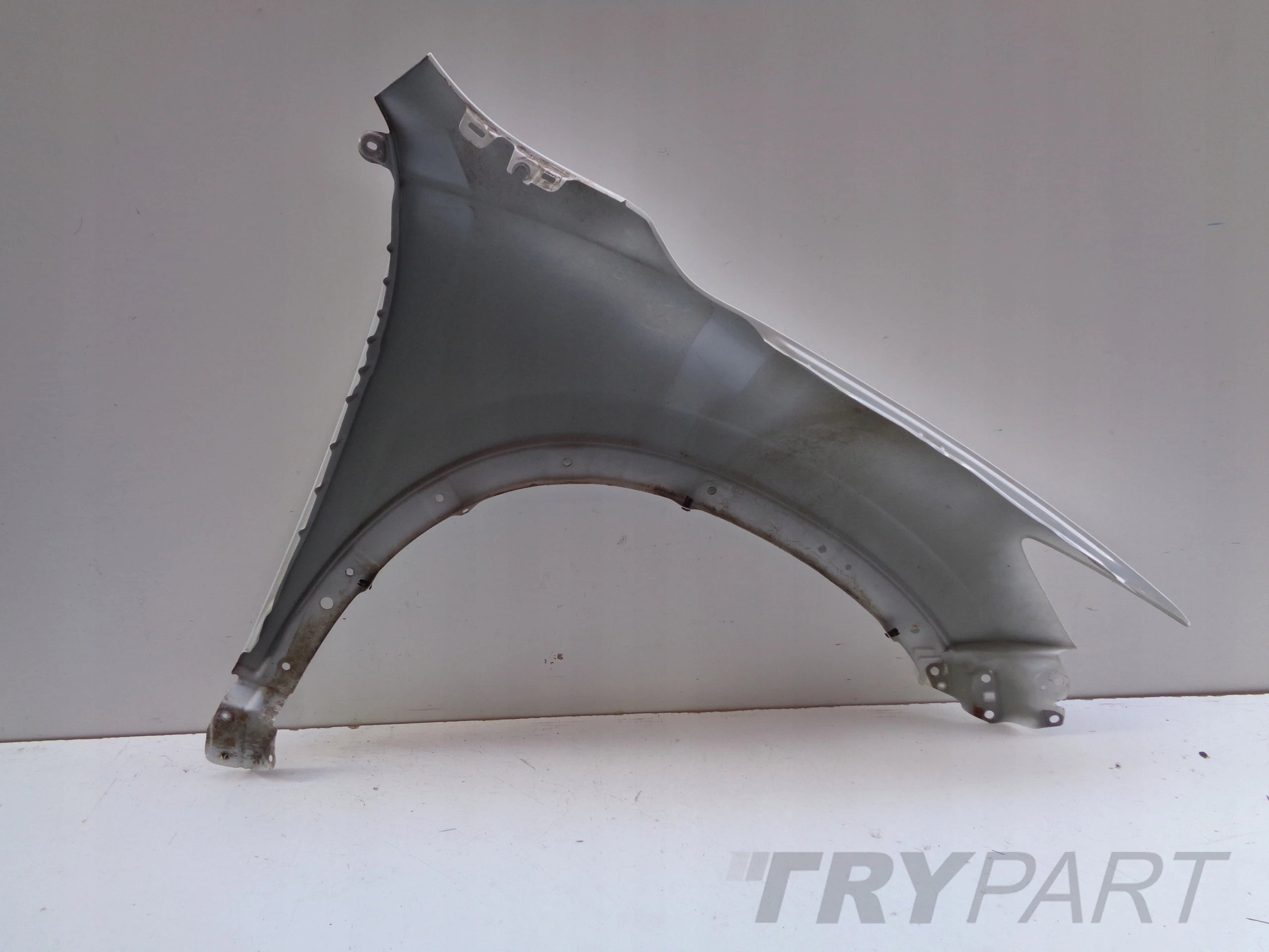 LEFT FRONT FENDER MAZDA CX5 12-16 NO 48692