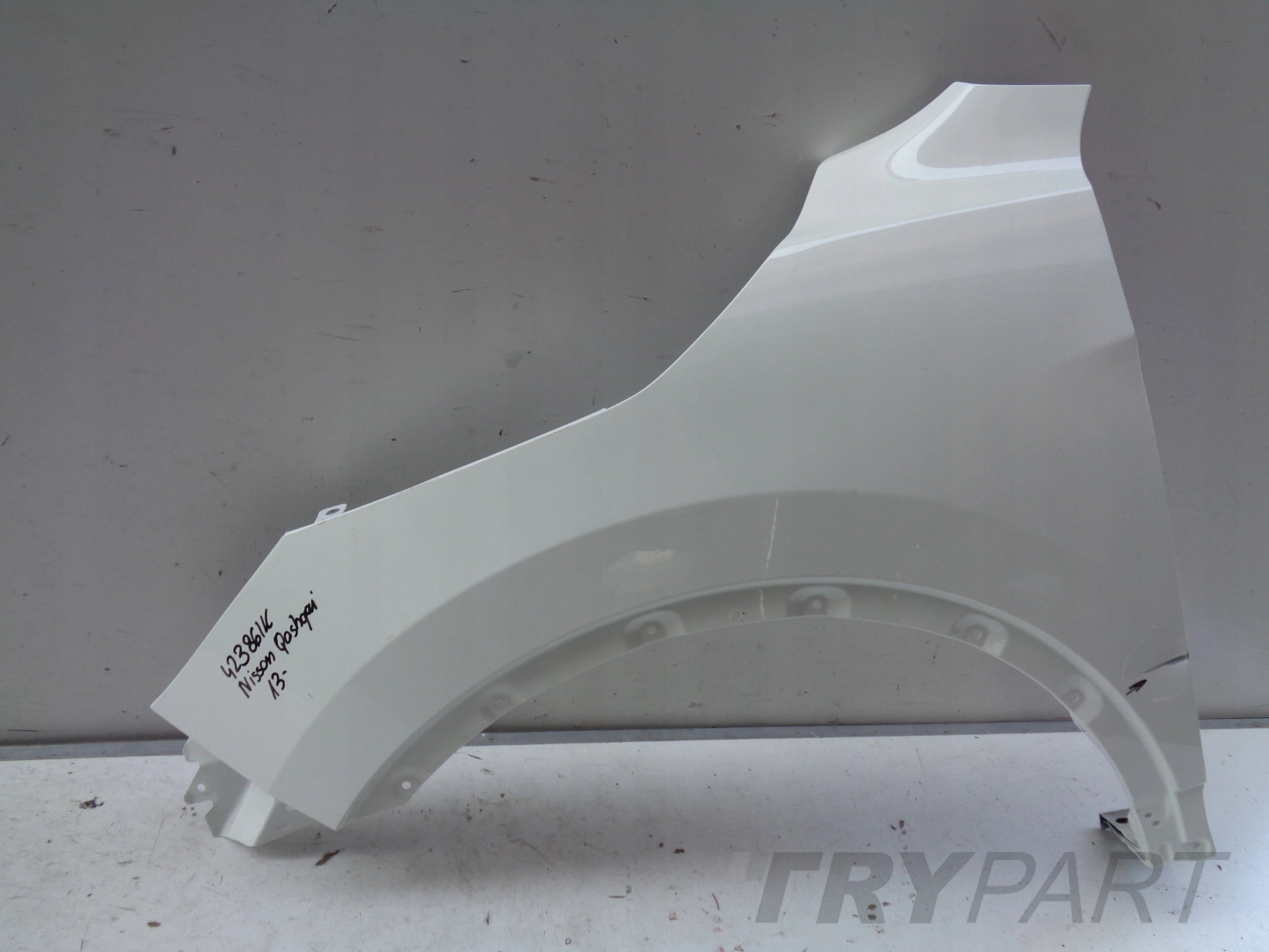 LEFT FRONT FENDER NISSAN QASHQAI 13- NO. 42386