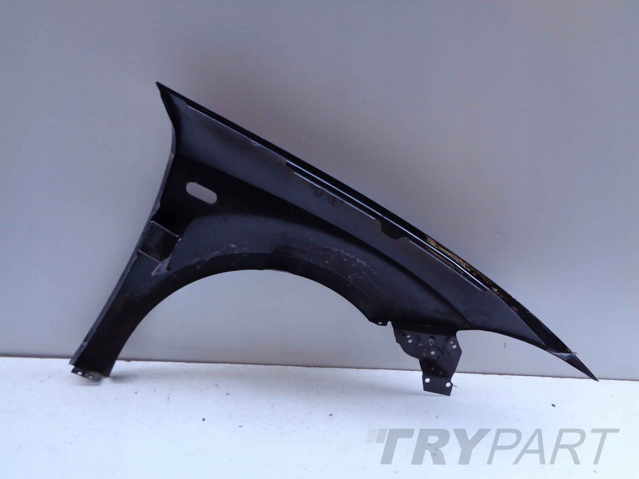 LEFT FRONT FENDER SEAT ALTEA 5P 5P0 NO. 50811