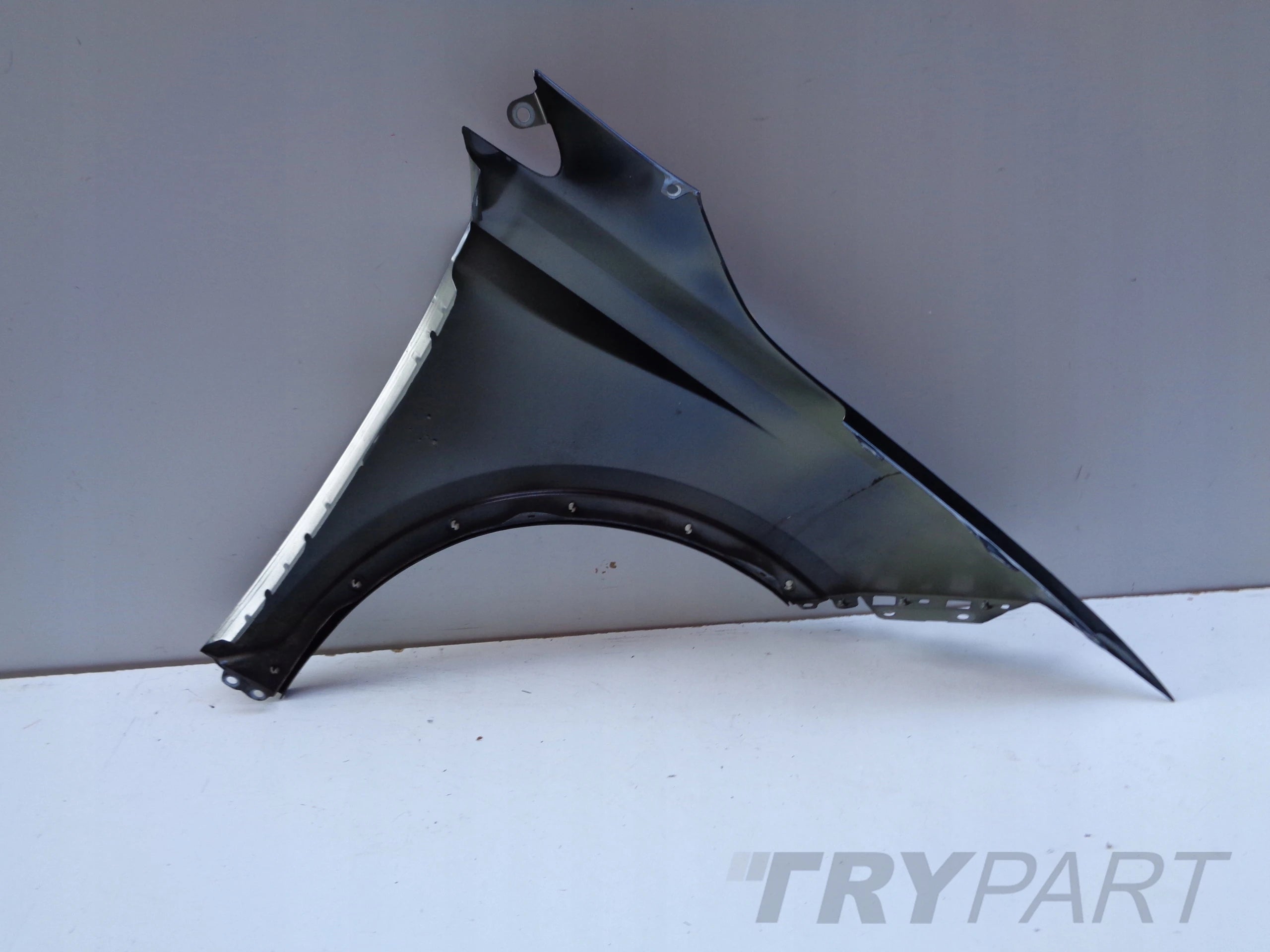 LEFT FRONT FENDER SEAT ARONA 6F9 17- NO. 48583