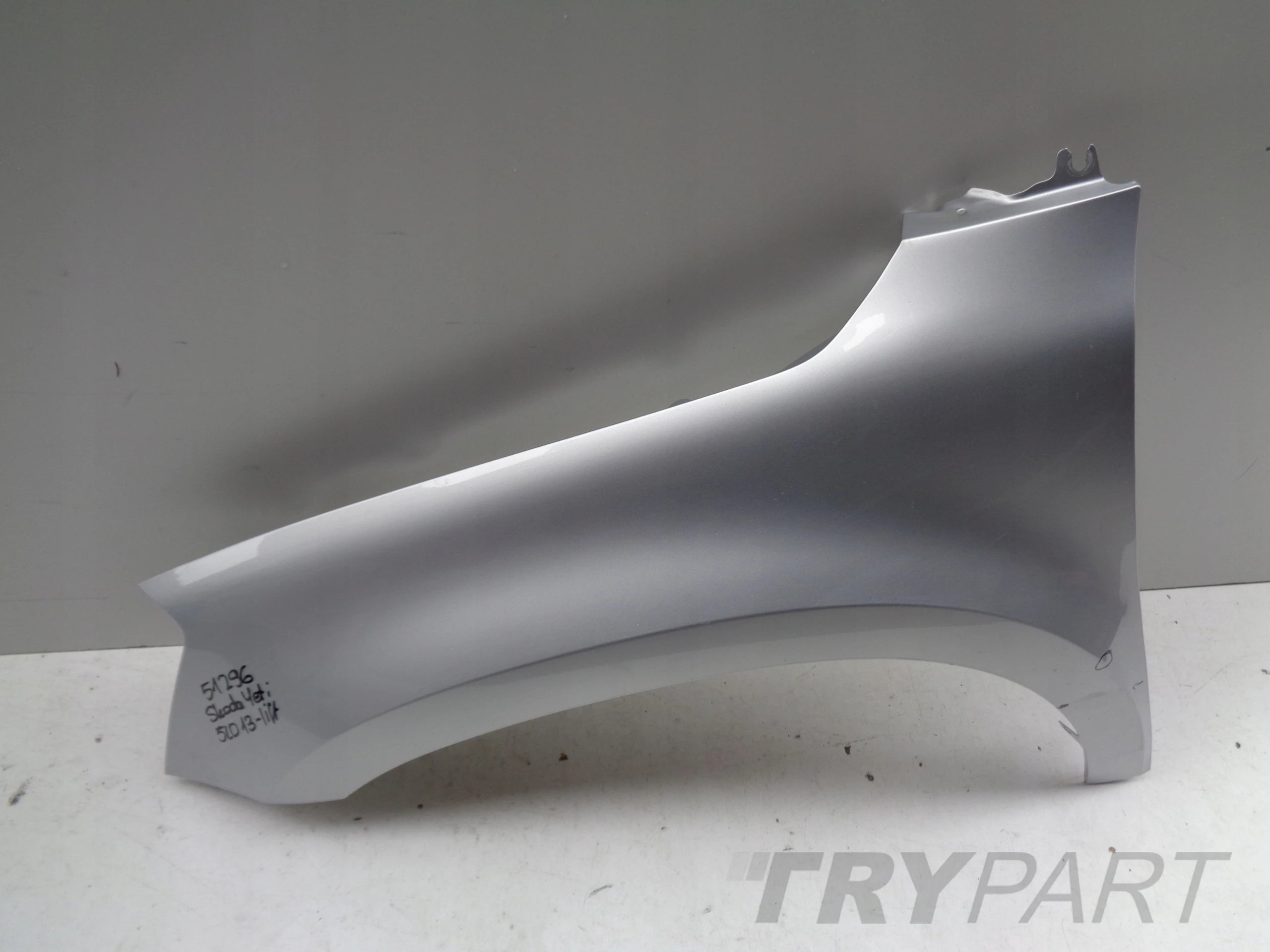 LEFT FRONT FENDER SKODA YETI 5L 5L0 13- LIFT NO. 51296