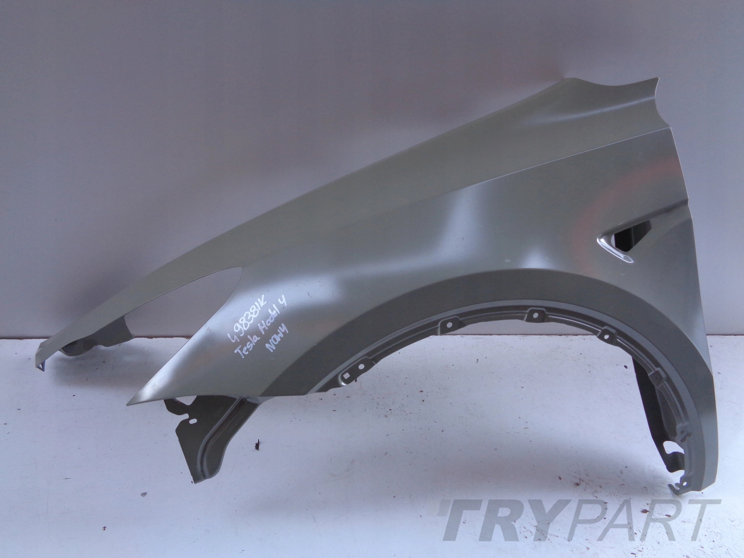 LEFT FRONT FENDER TESLA MODEL Y NO. 49838
