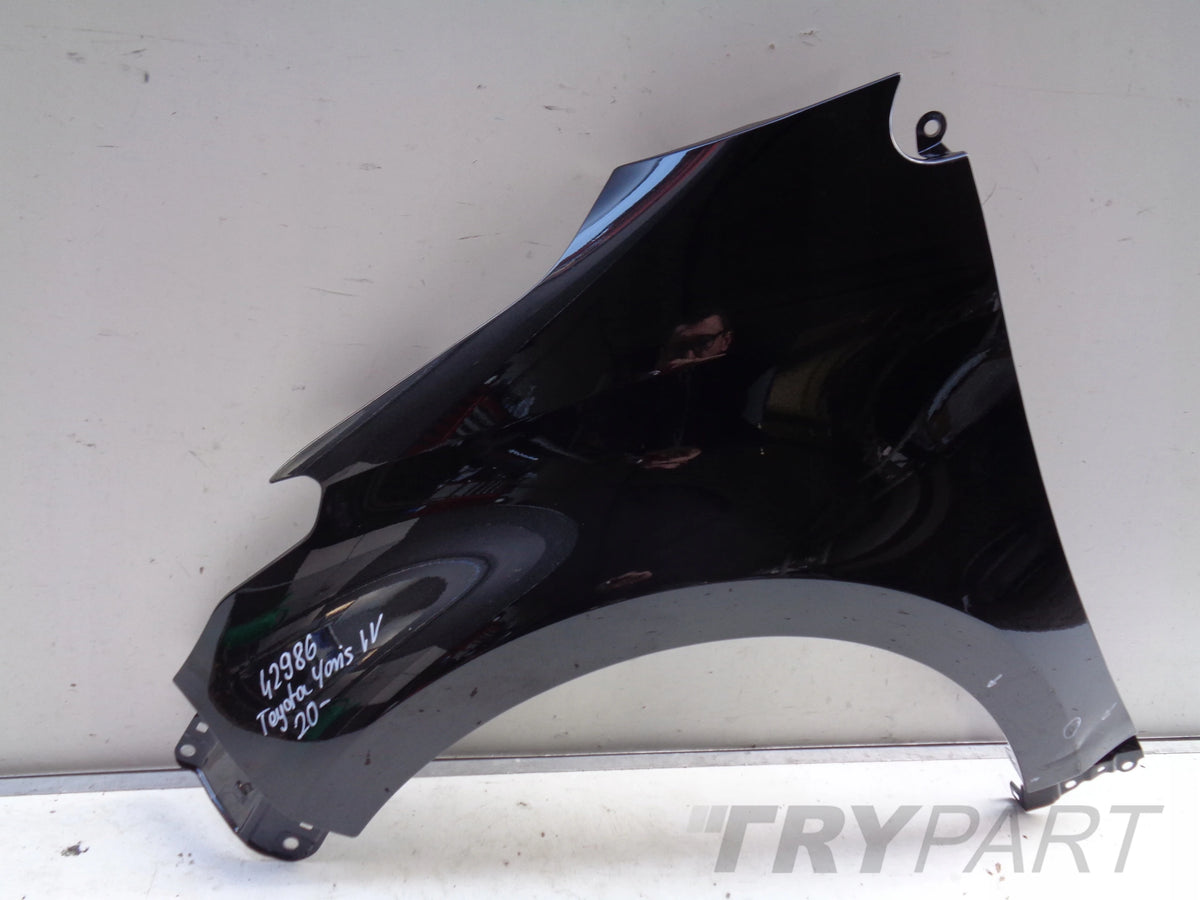 LEFT FRONT FENDER TOYOTA YARIS IV 20- NO. 42986