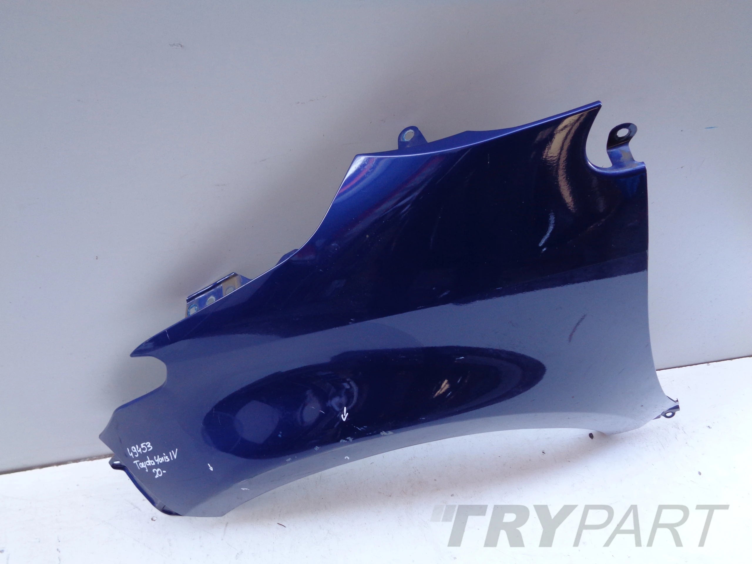 LEFT FRONT FENDER TOYOTA YARIS IV 20- NO. 49453