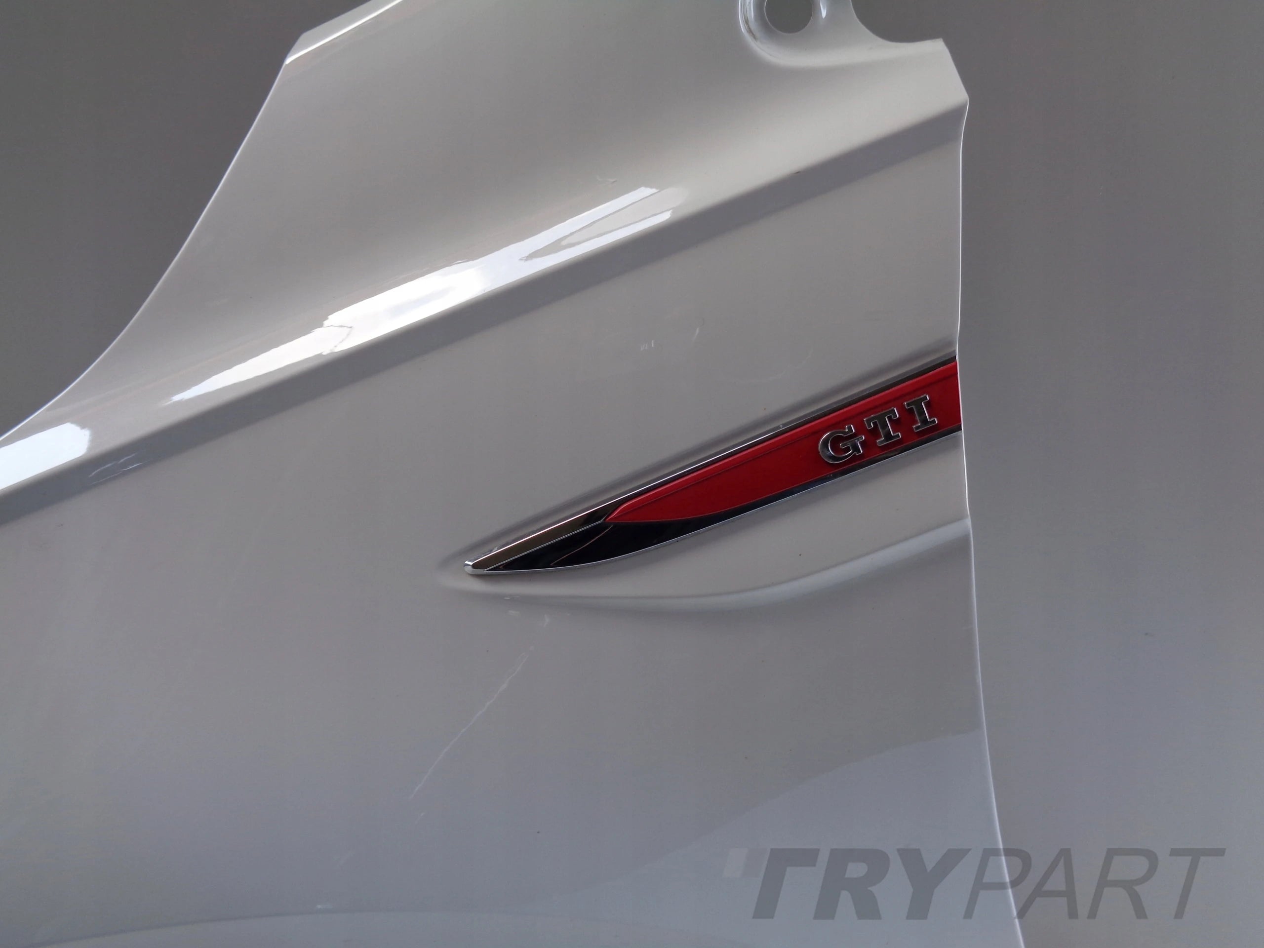 LEFT FRONT FENDER VW POLO 2G 2G0 17- NO. 51209