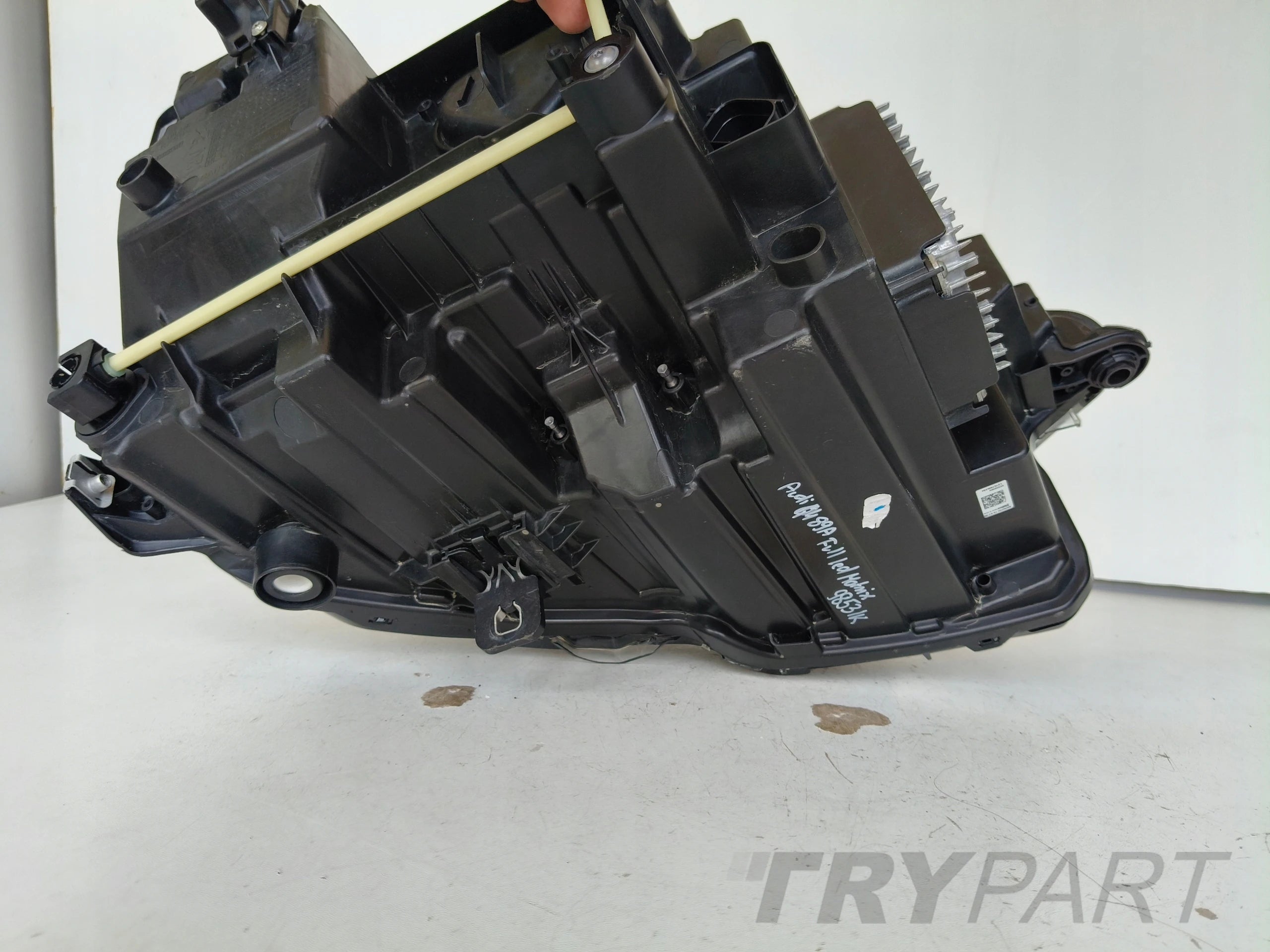 LEFT HEADLIGHT AUDI Q4 89A FULL LED MATRIX