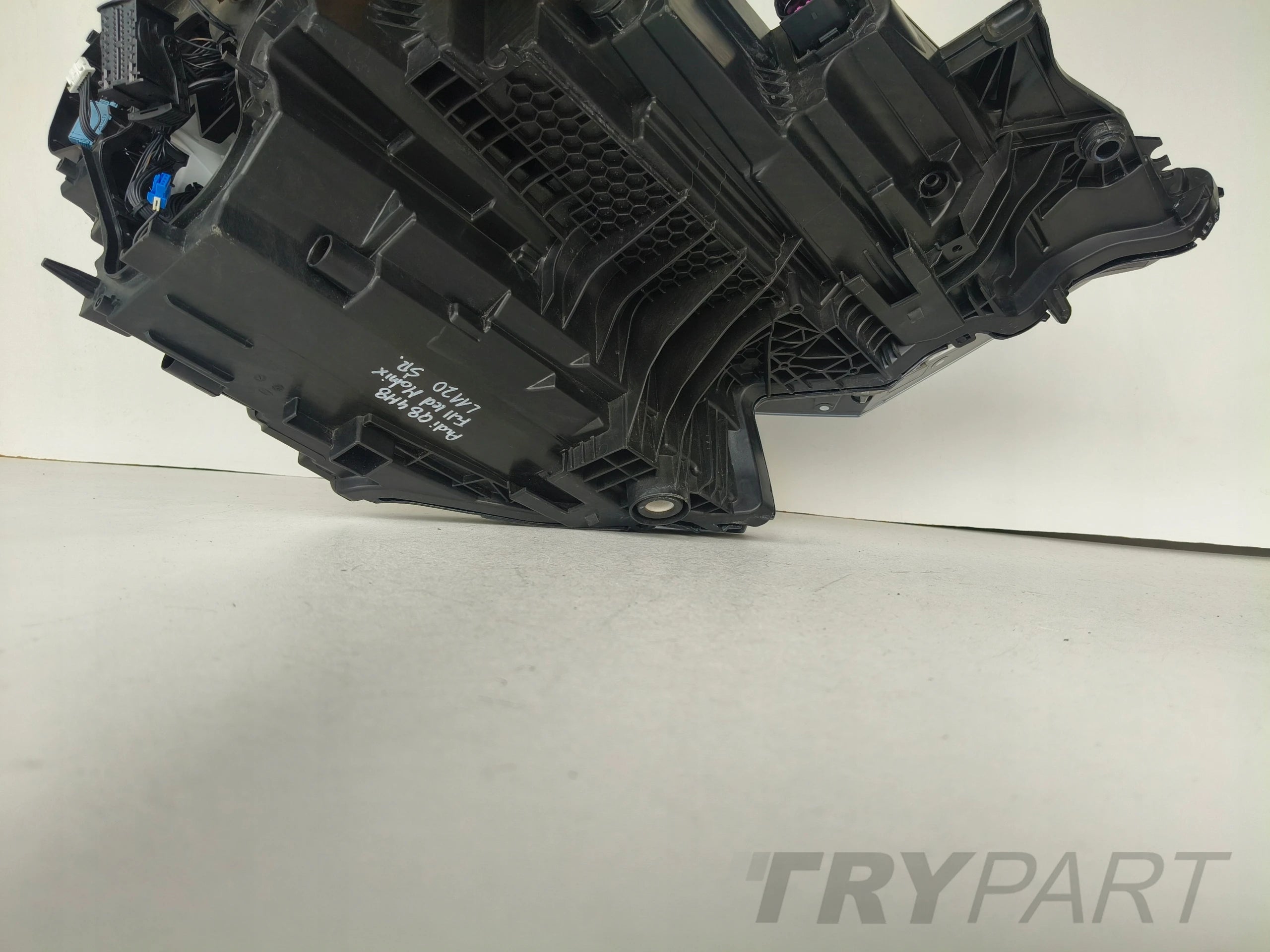 LEFT HEADLIGHT AUDI Q8 4M8 FULL LED MATRIX