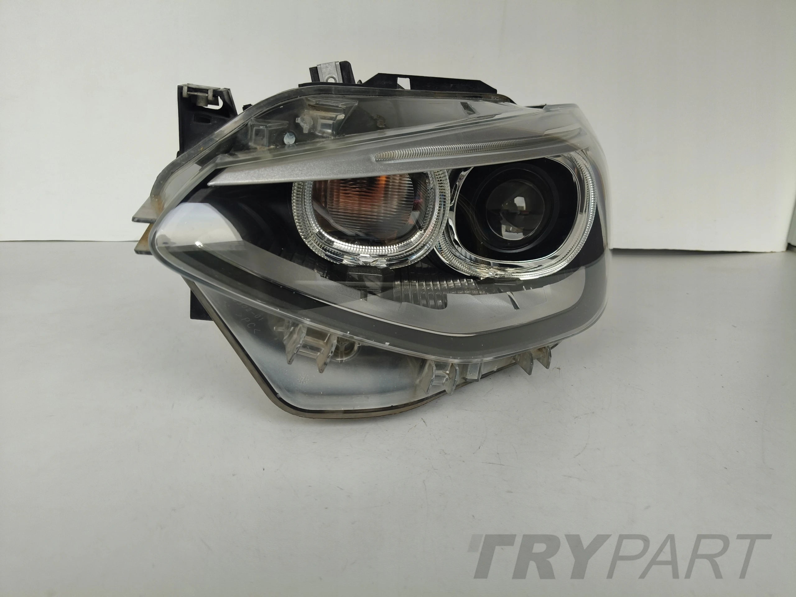 LEFT HEADLIGHT BMW 1 F20 F21 10-14 XENON LED NON-ADAPTIVE