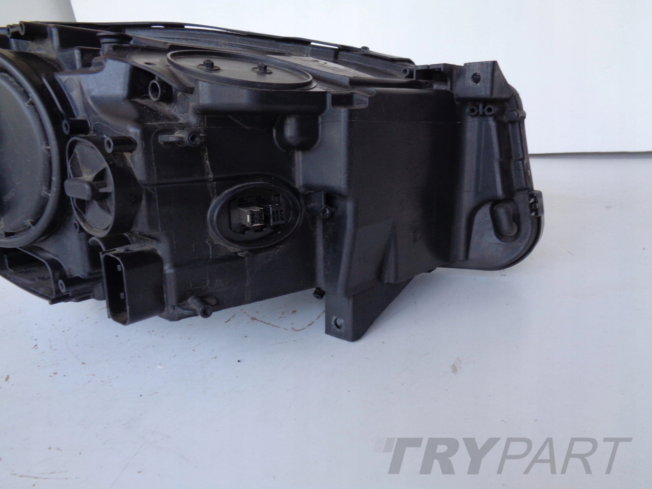 LEFT HEADLIGHT BMW 5 F10 F11 10- XENON LED NON-ADAPTIVE