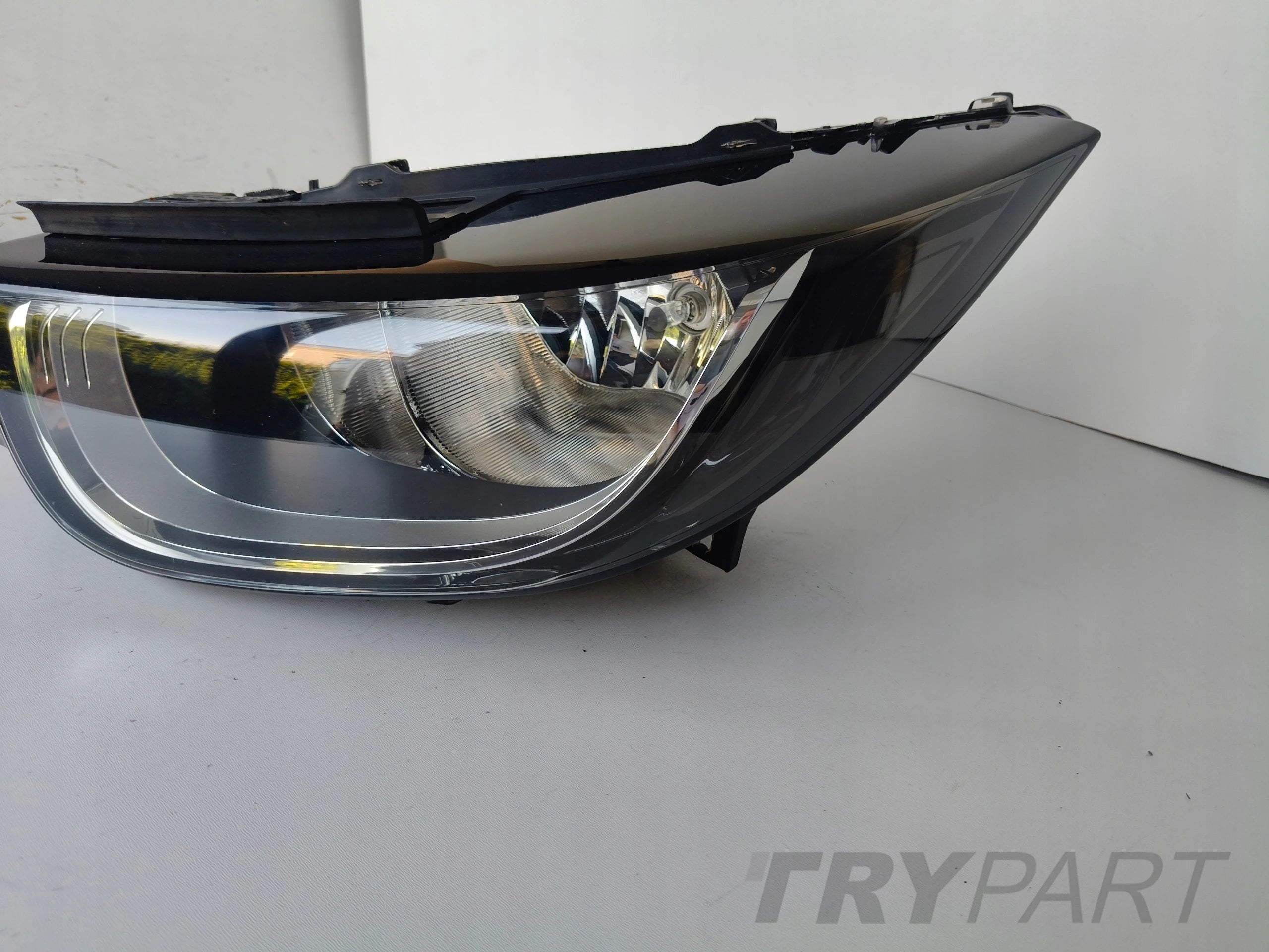Left headlight BMW i3 13- LED