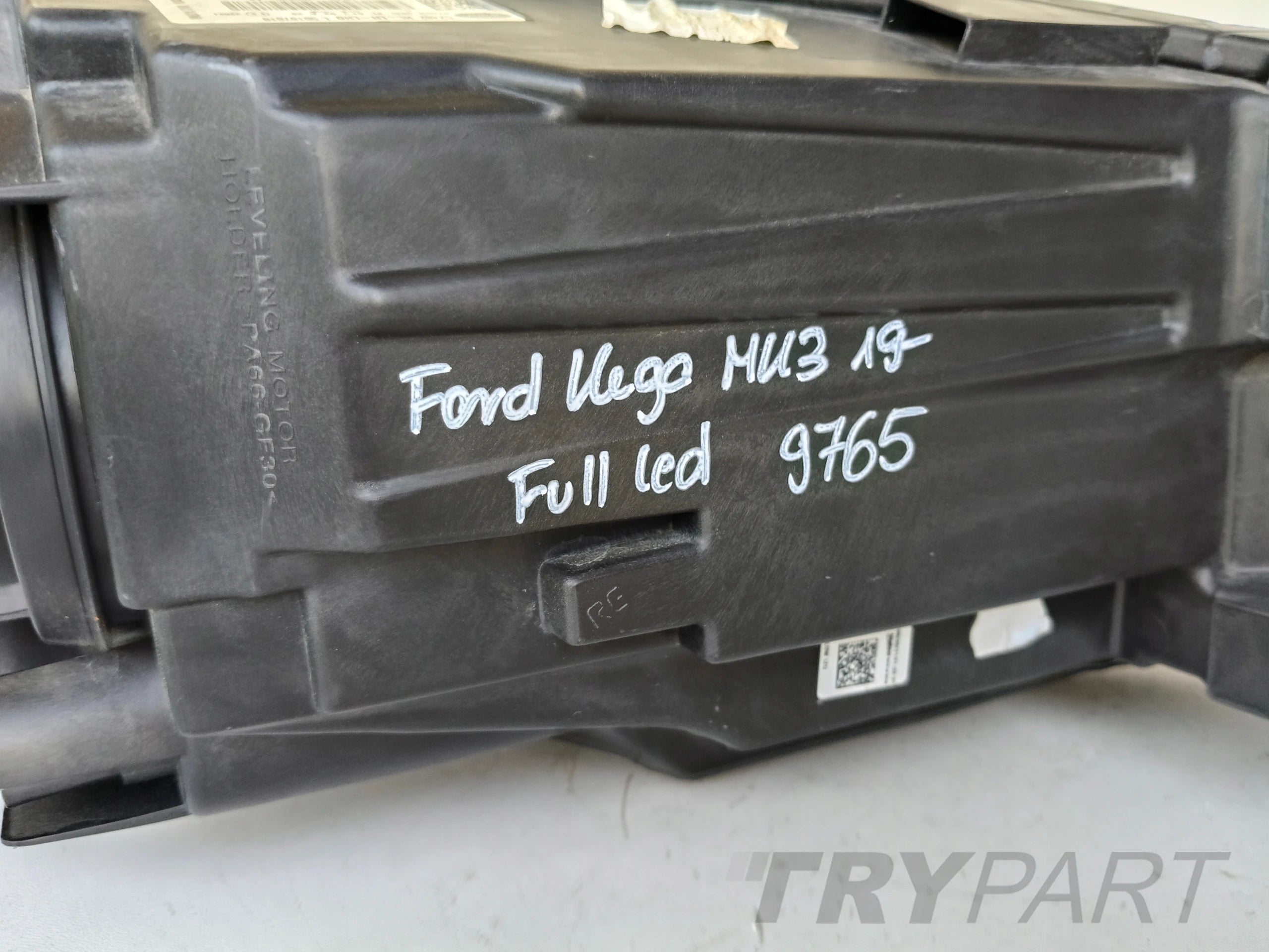 LEFT HEADLIGHT FOR FORD KUGA MK3 19- LED