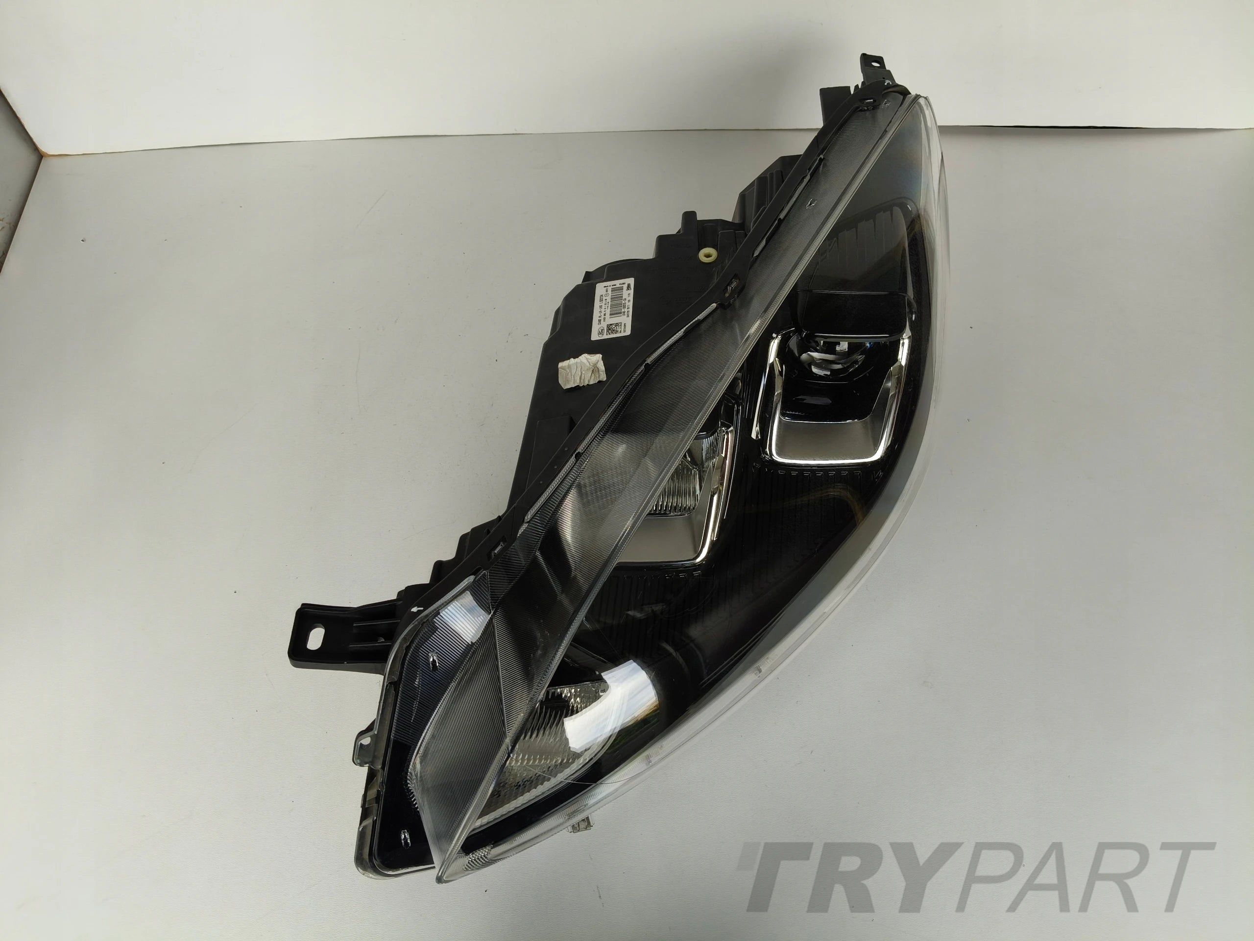 LEFT HEADLIGHT FOR FORD KUGA MK3 19- LED