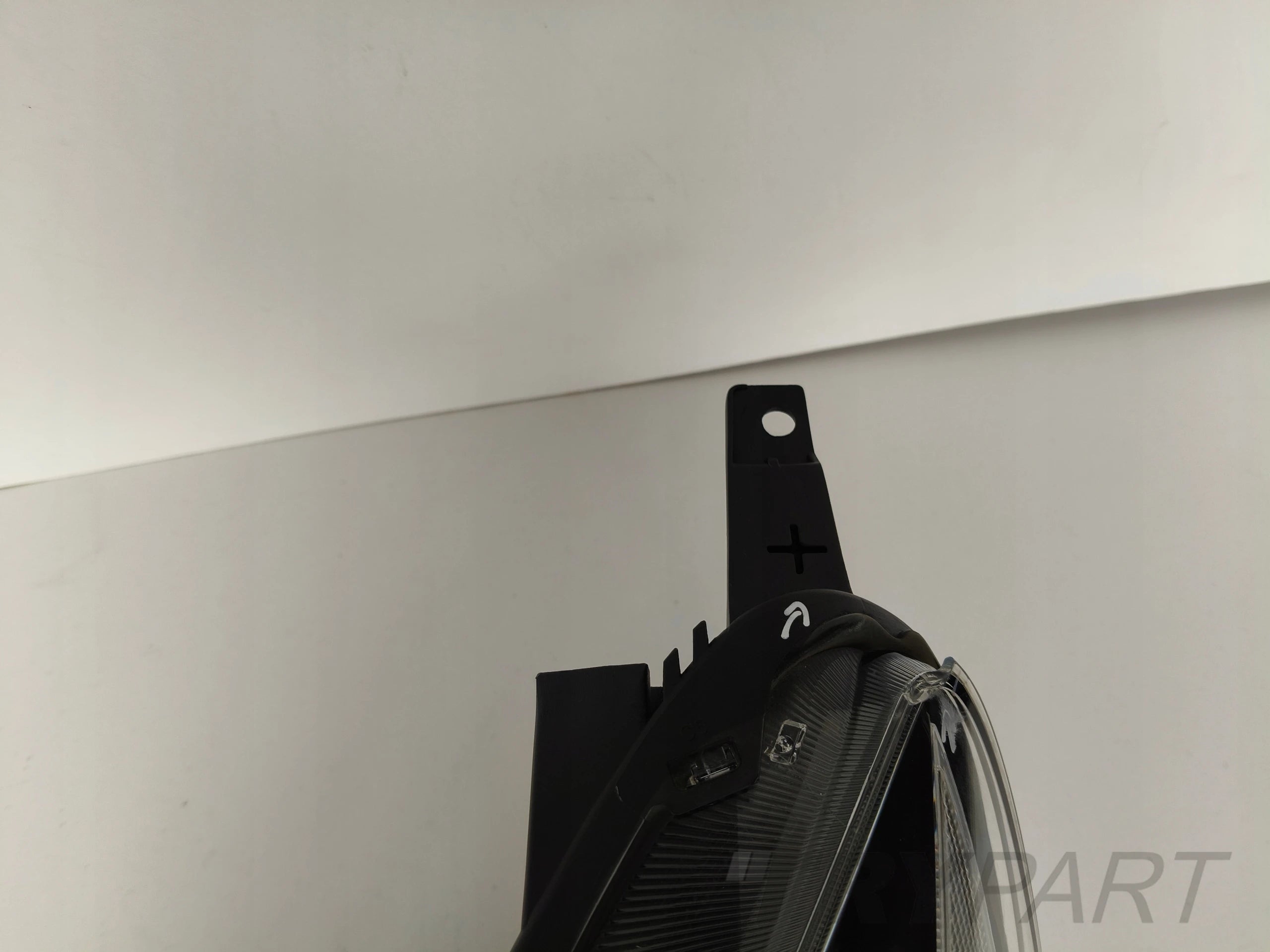 LEFT HEADLIGHT FOR FORD KUGA MK3 19- LED