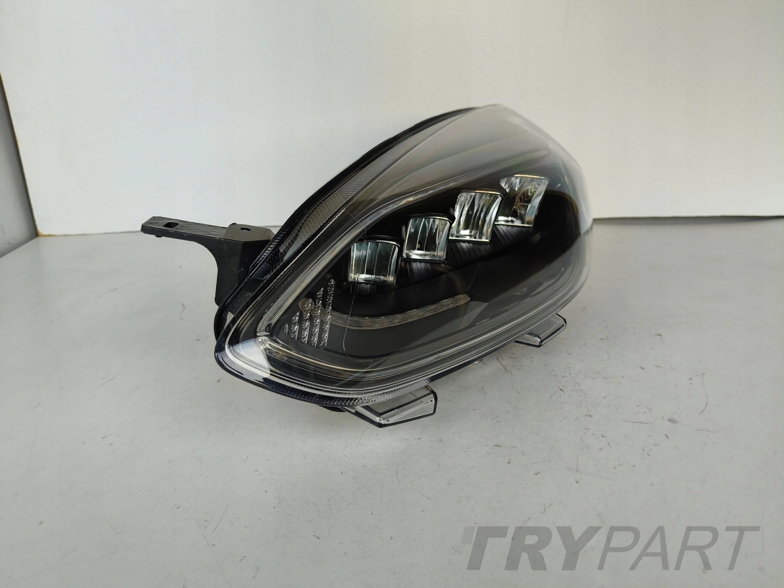 LEFT HEADLIGHT FORD FIESTA MK8 17- ST DARK FULL LED