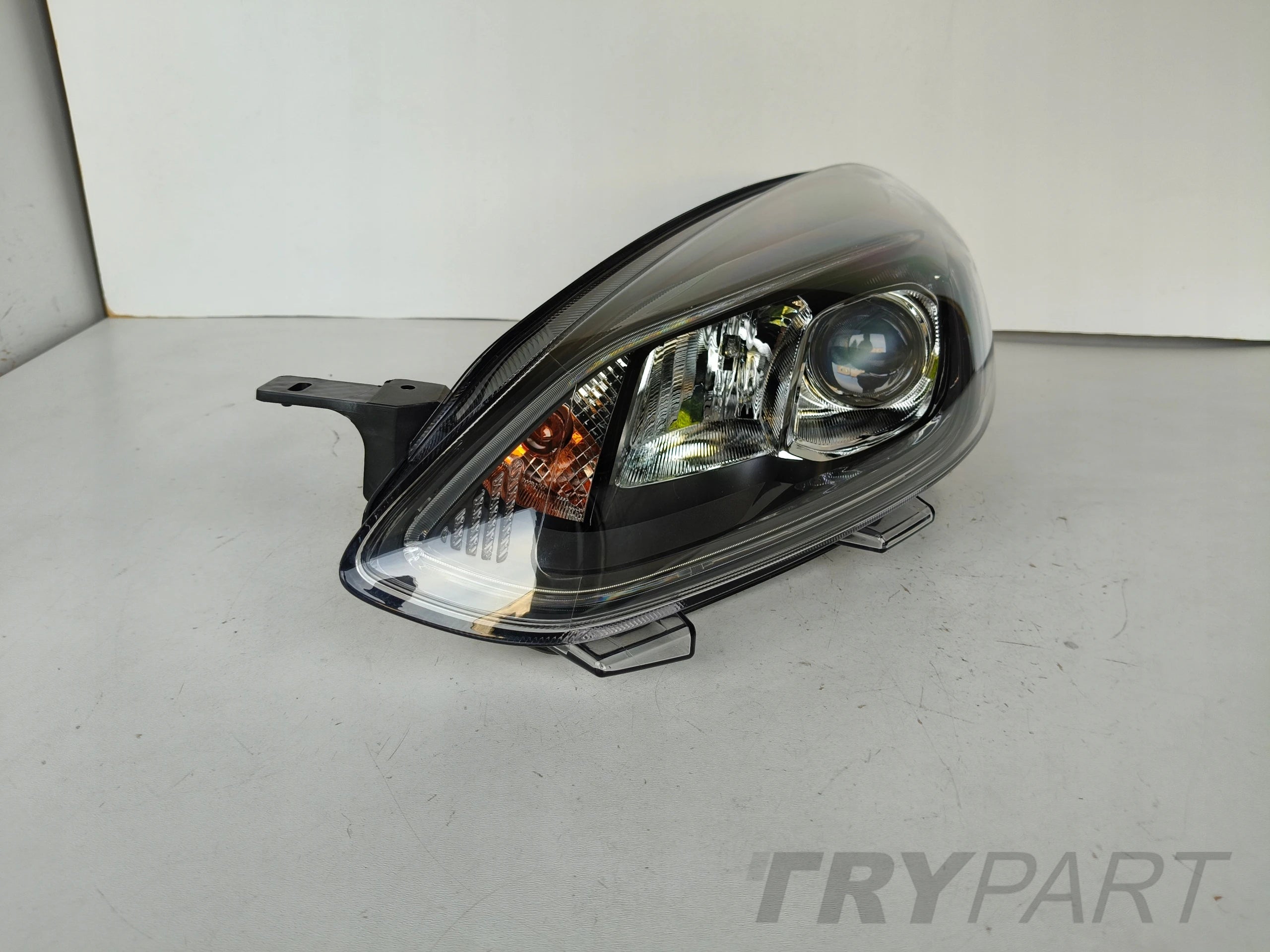 LEFT HEADLIGHT FORD FIESTA MK8 2017+ ST DARK LED