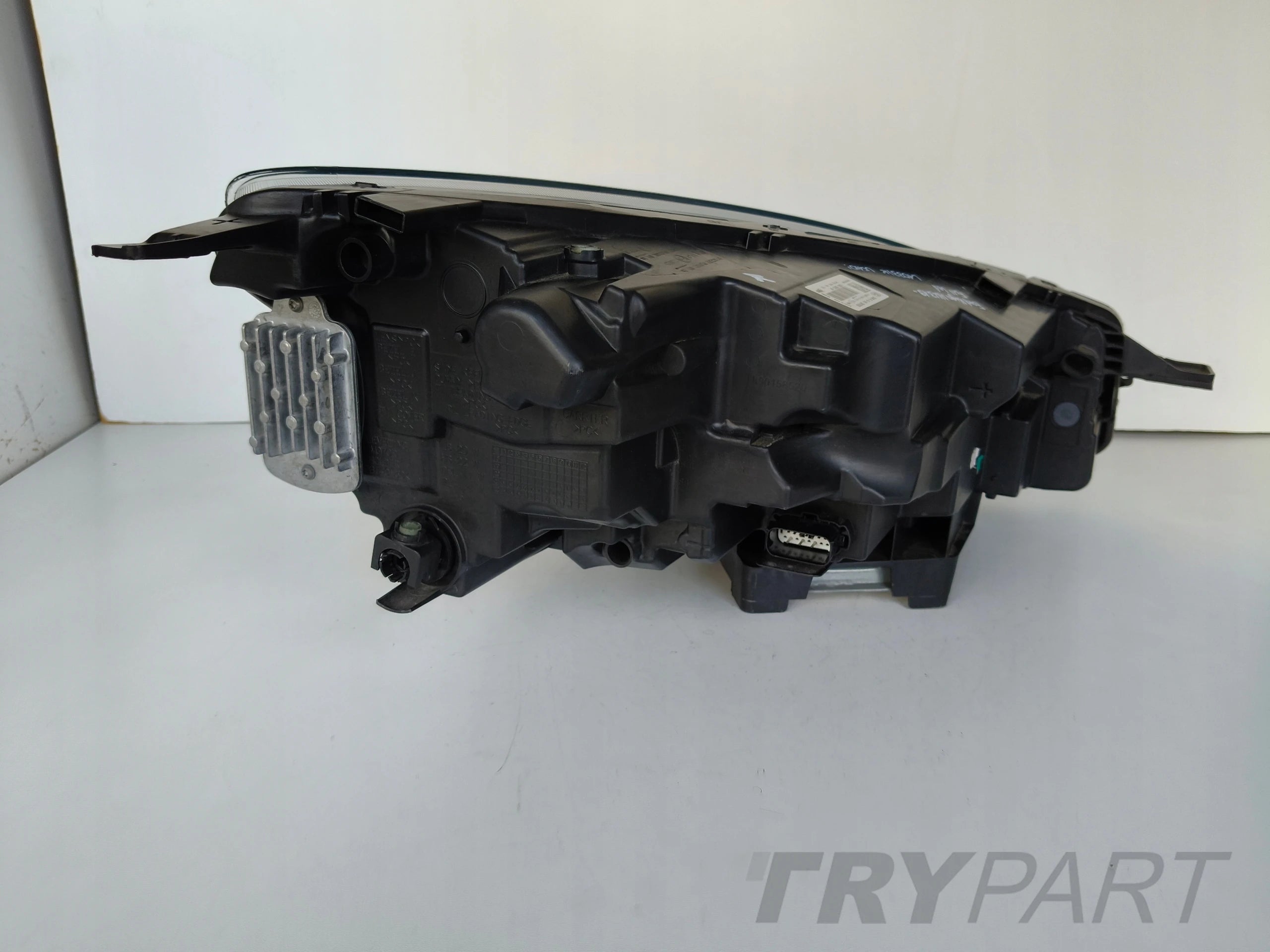 LEFT HEADLIGHT FORD KUGA MK3 19- FULL LED