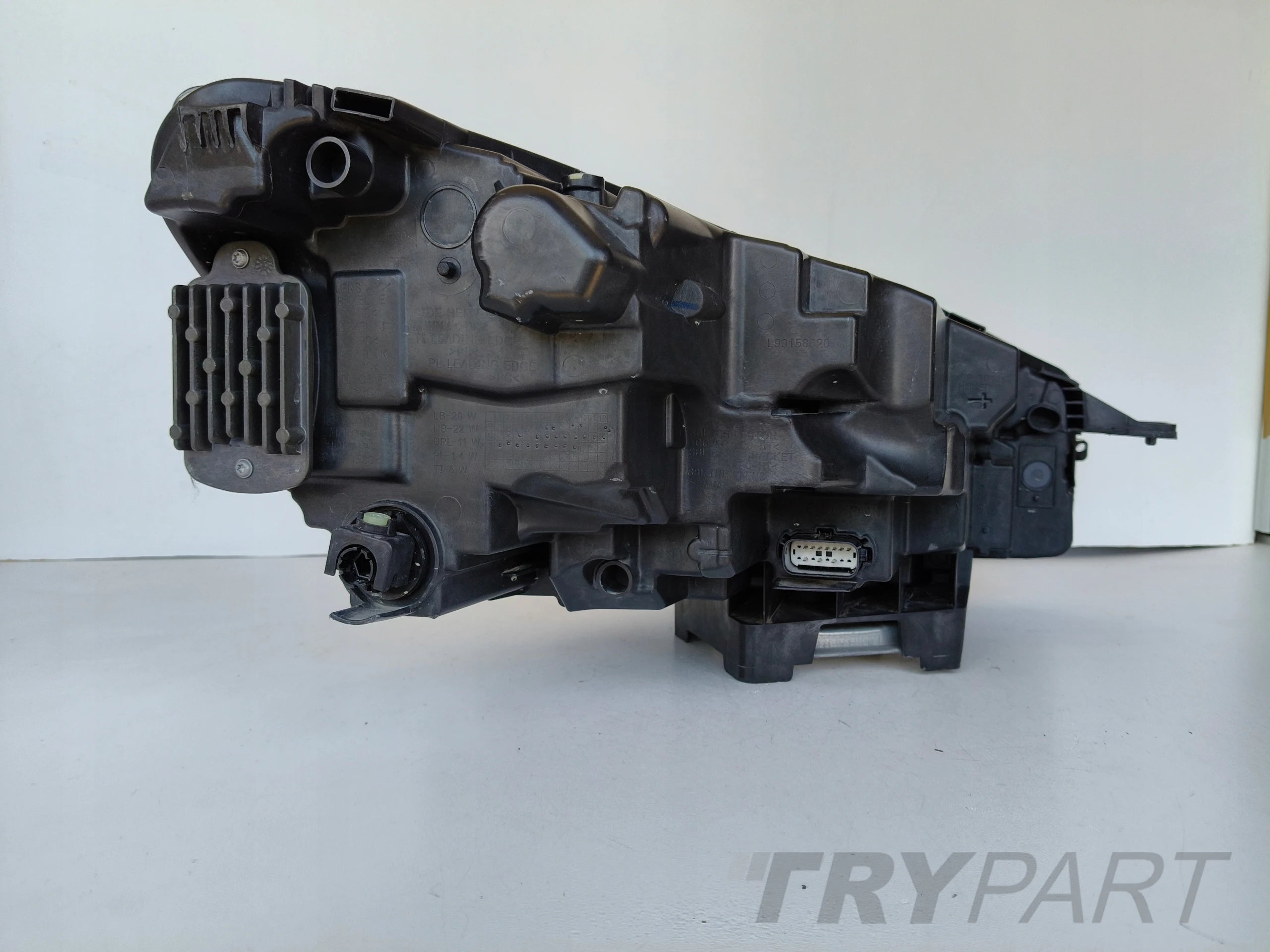LEFT HEADLIGHT FORD KUGA MK3 19- FULL LED