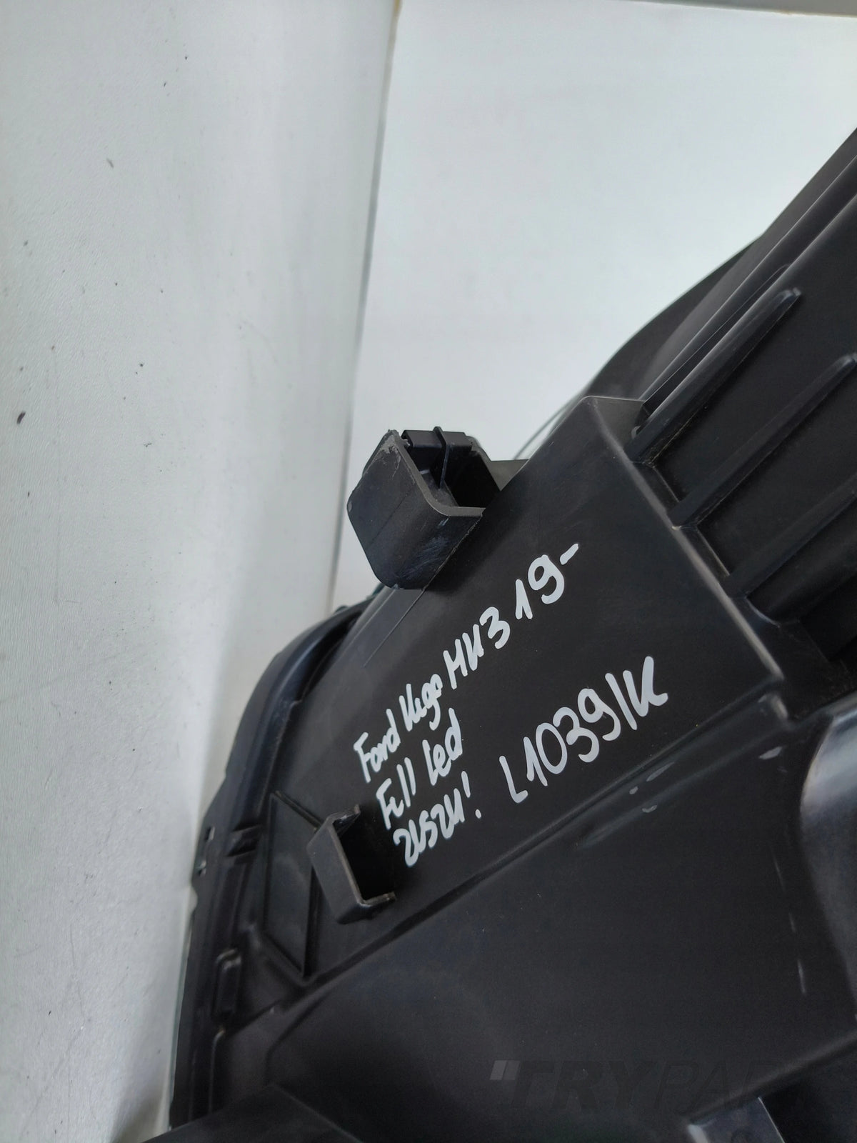 LEFT HEADLIGHT FORD KUGA MK3 19- FULL LED