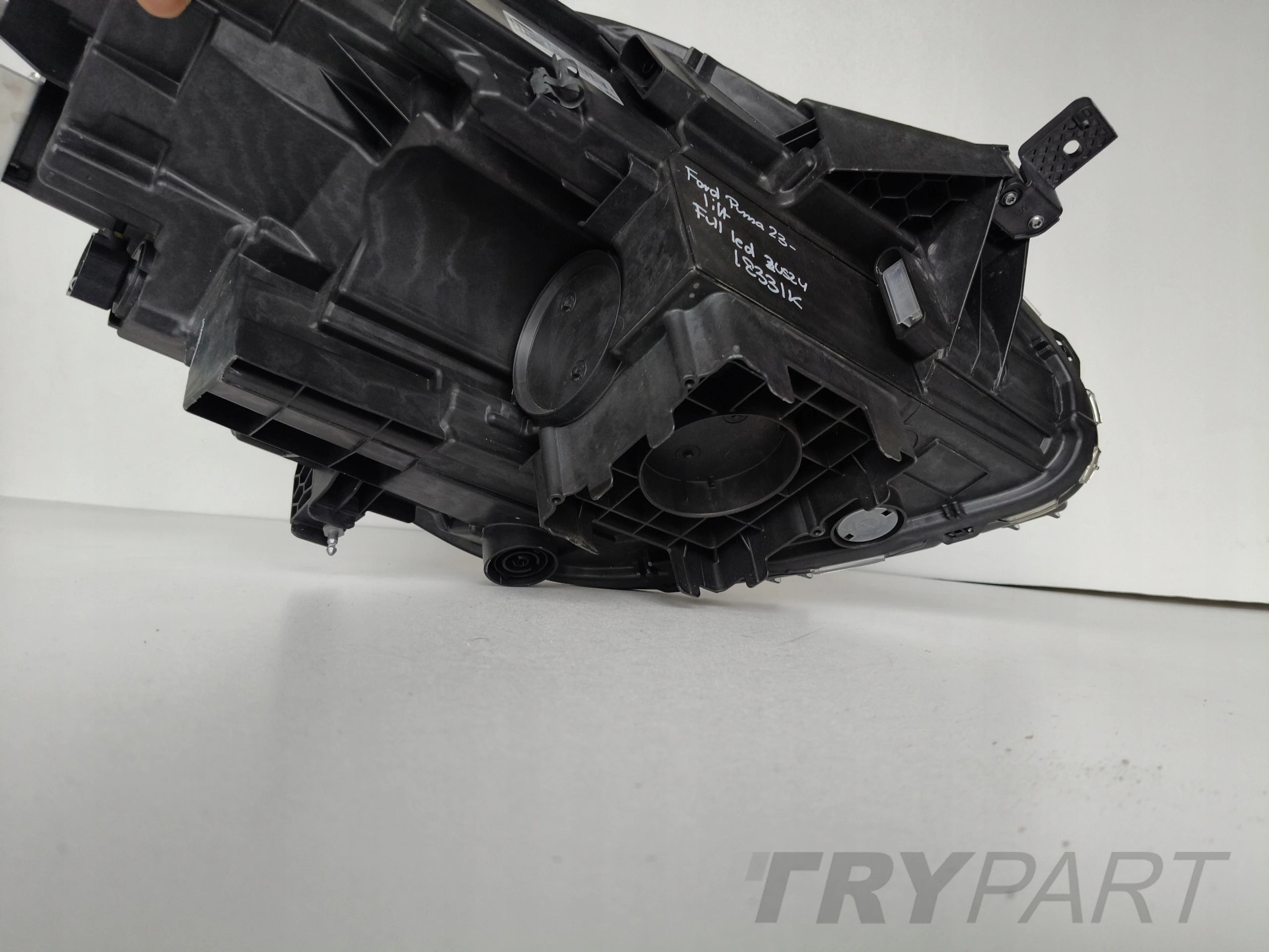 LEFT HEADLIGHT FORD PUMA 23- LIFT LED