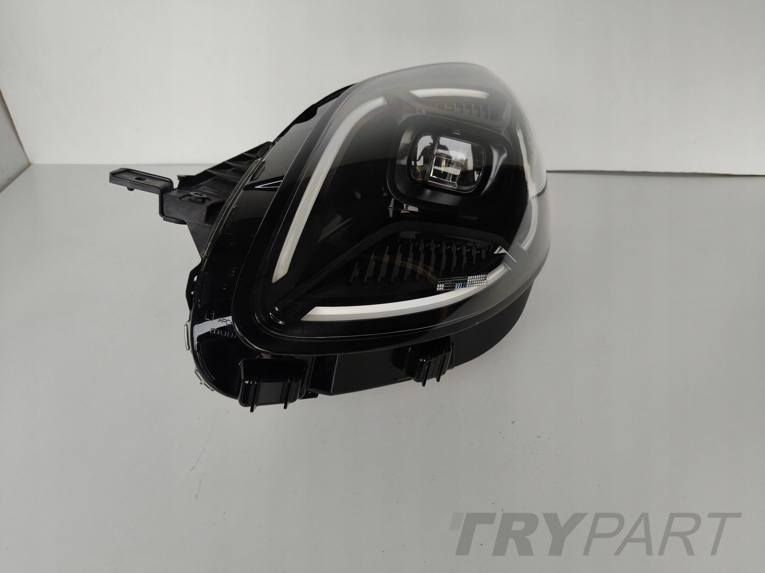 LEFT HEADLIGHT FORD PUMA 23- LIFT LED