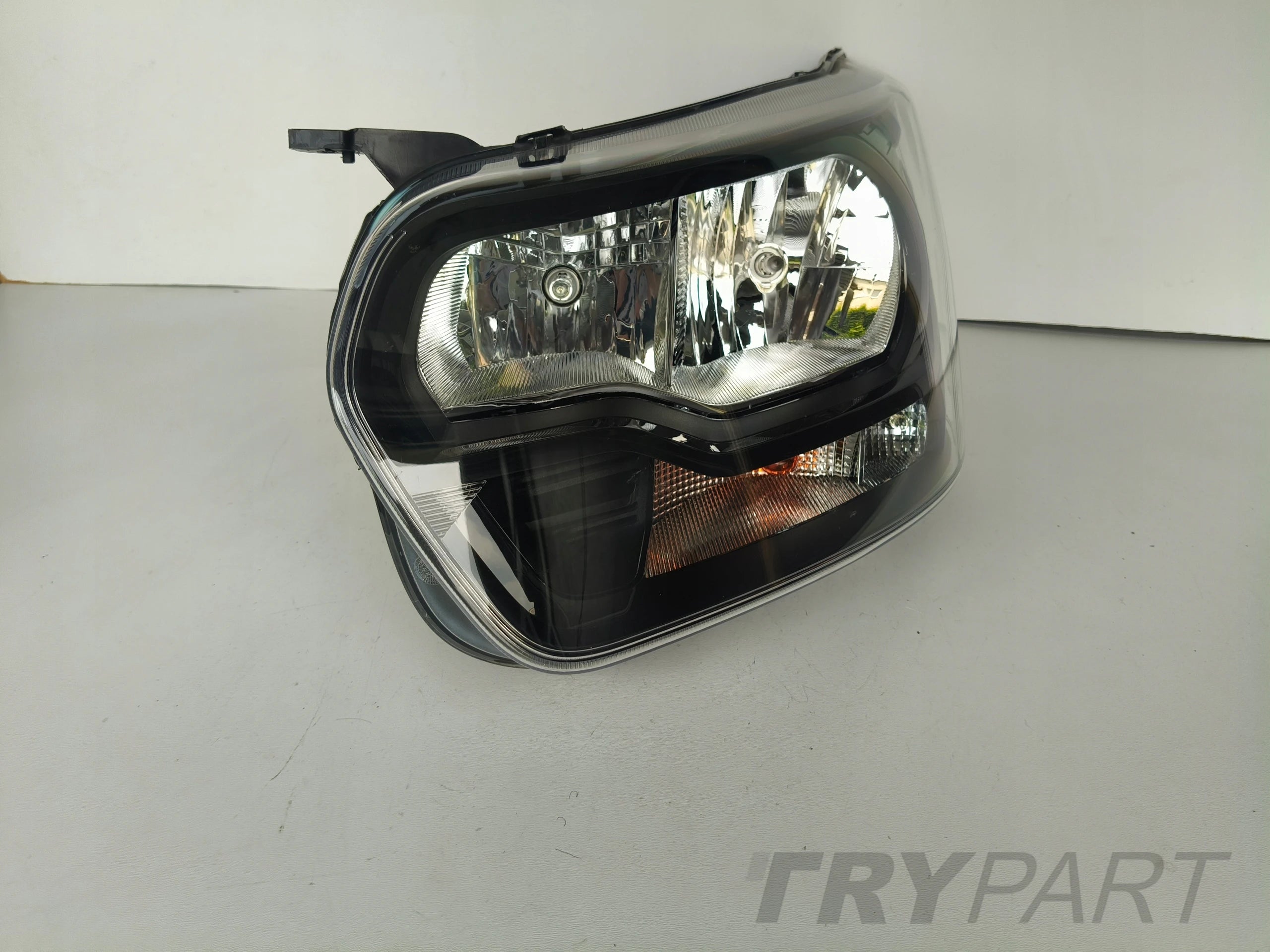 LEFT HEADLIGHT FORD TRANSIT MK8 14- DARK