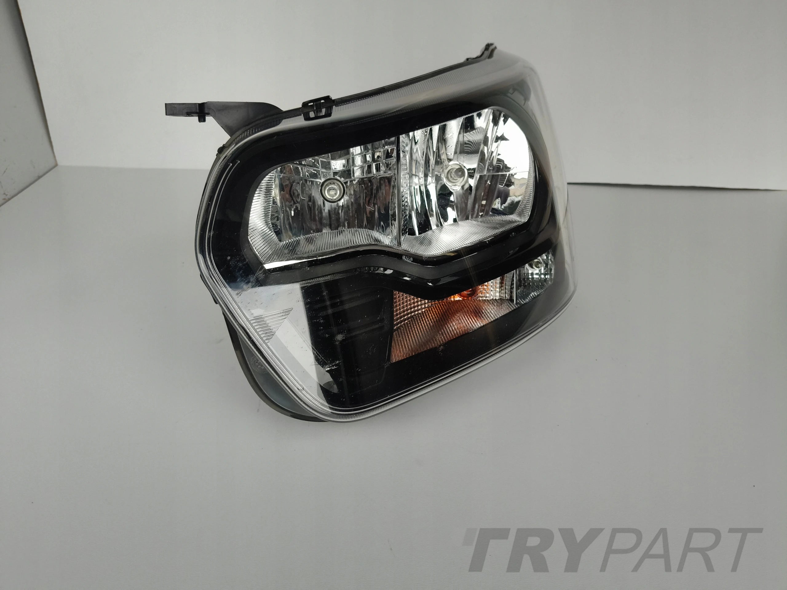 LEFT HEADLIGHT FORD TRANSIT MK8 14- DARK