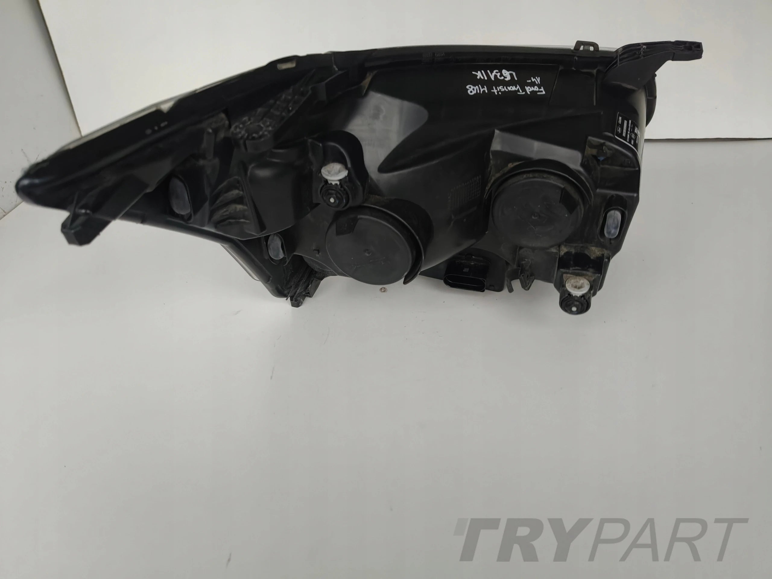 LEFT HEADLIGHT FORD TRANSIT MK8 14- DARK