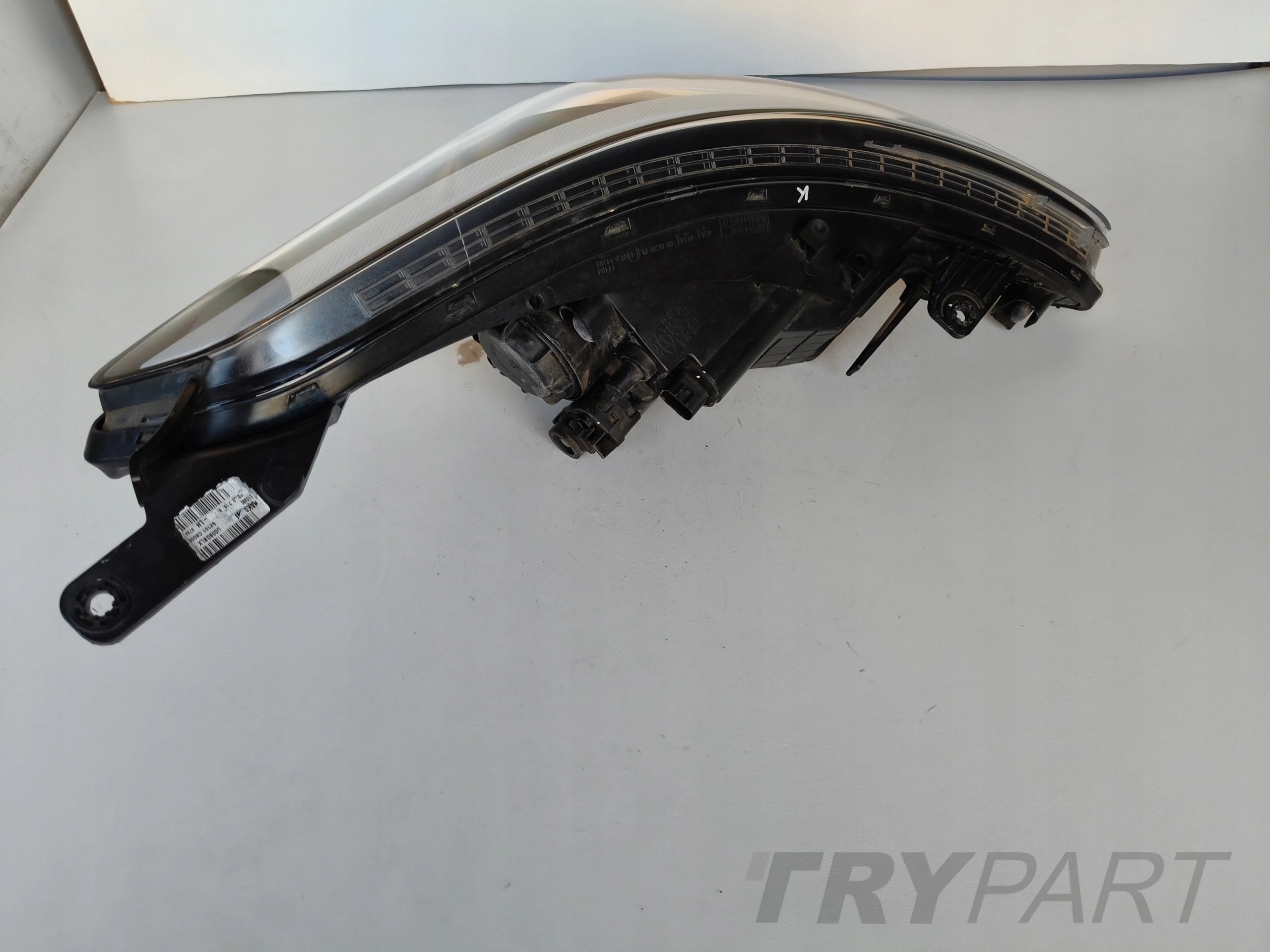 LEFT HEADLIGHT HYUNDAI I20 14-