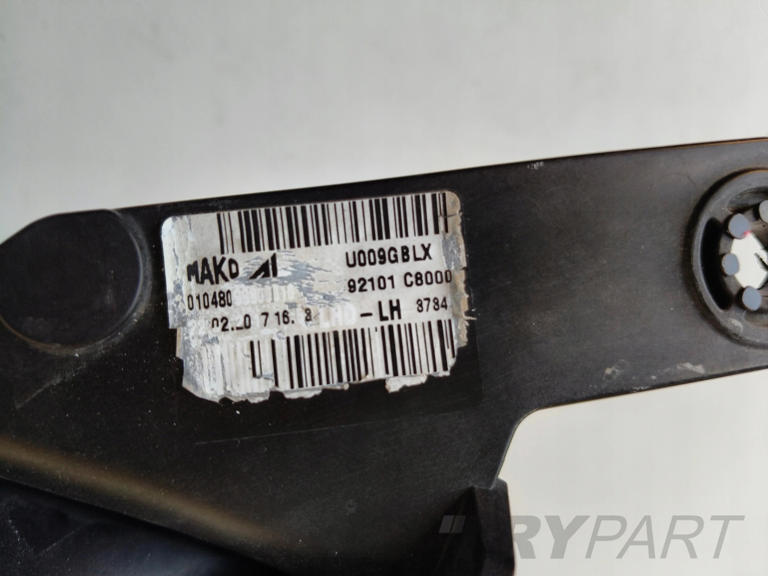 LEFT HEADLIGHT HYUNDAI I20 14-