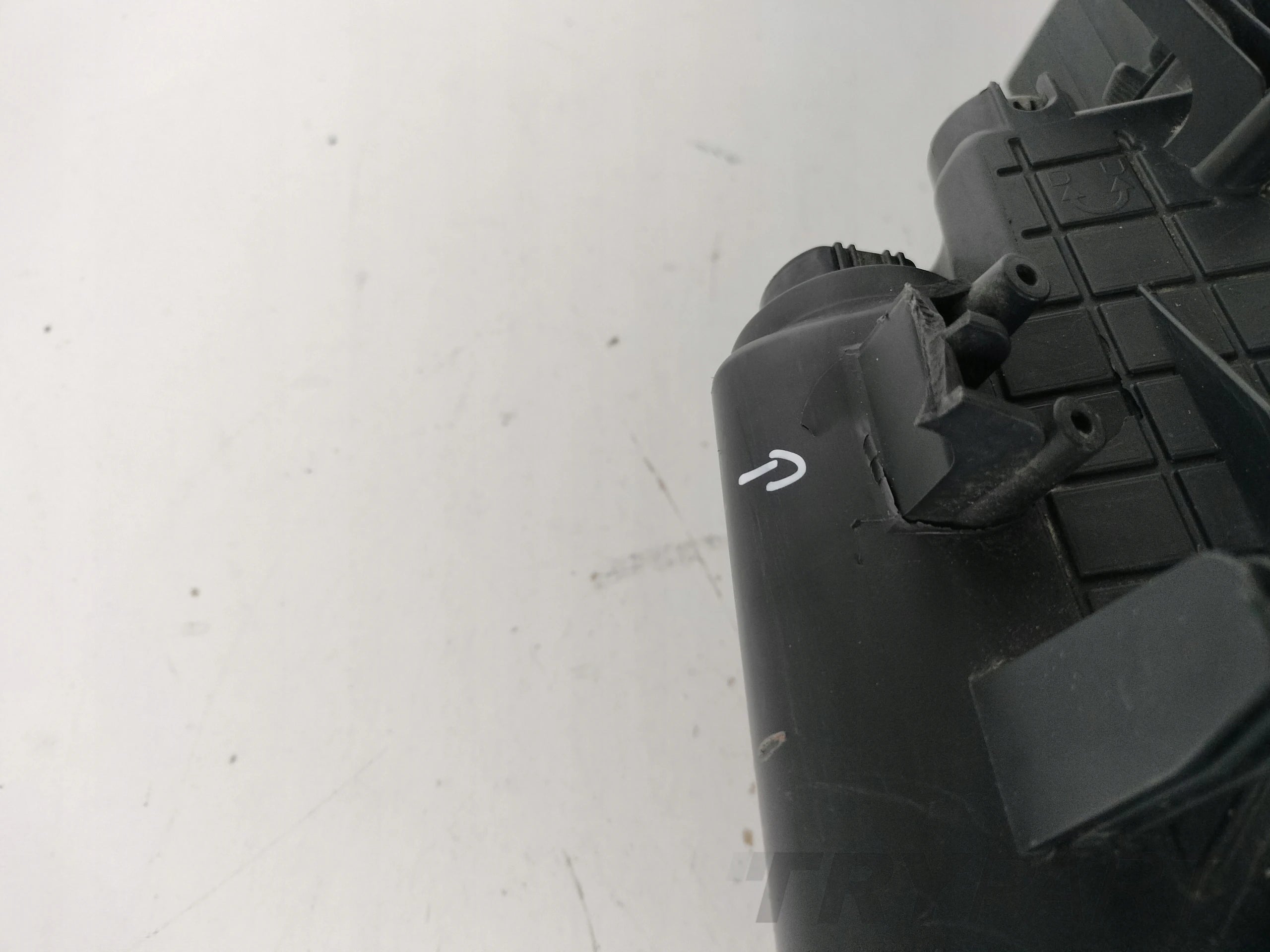 LEFT HEADLIGHT HYUNDAI I30 12- WITH CORNERING LIGHT