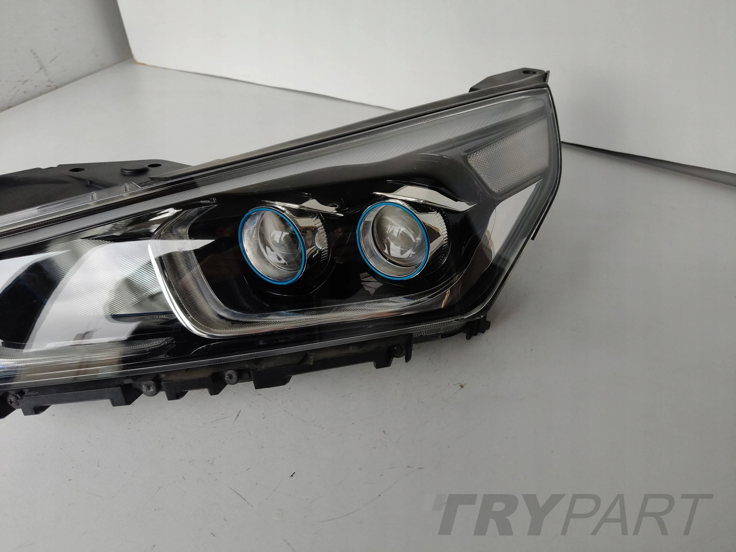 LEFT HEADLIGHT HYUNDAI IONIQ 17- FULL LED BLUE