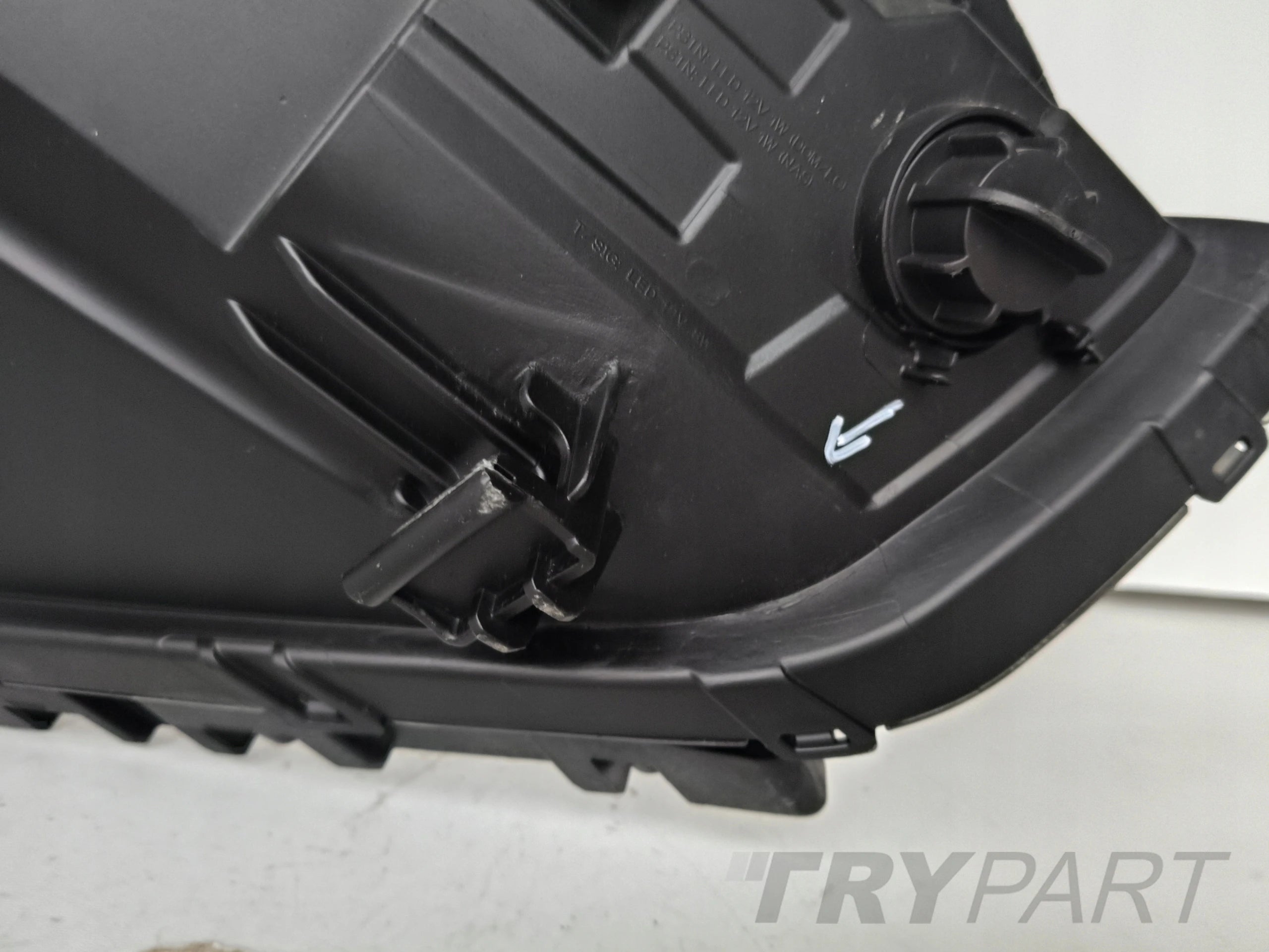 LEFT HEADLIGHT HYUNDAI IONIQ 17- FULL LED BLUE