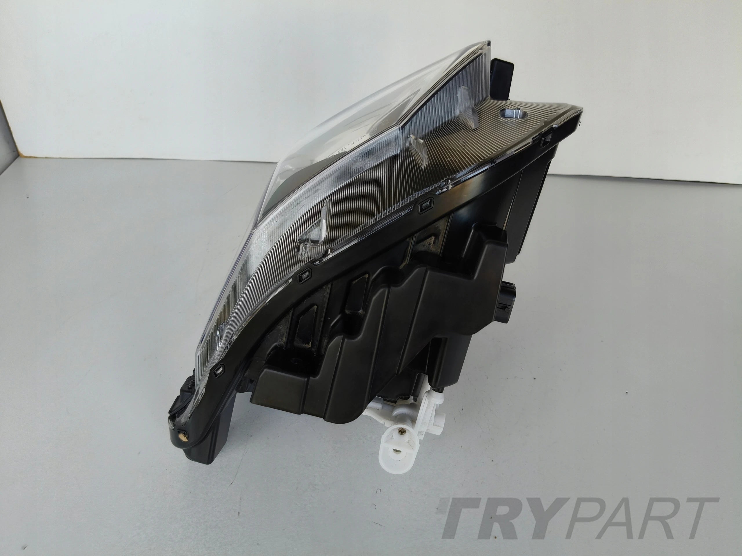 LEFT HEADLIGHT HYUNDAI KONA II 23- LED
