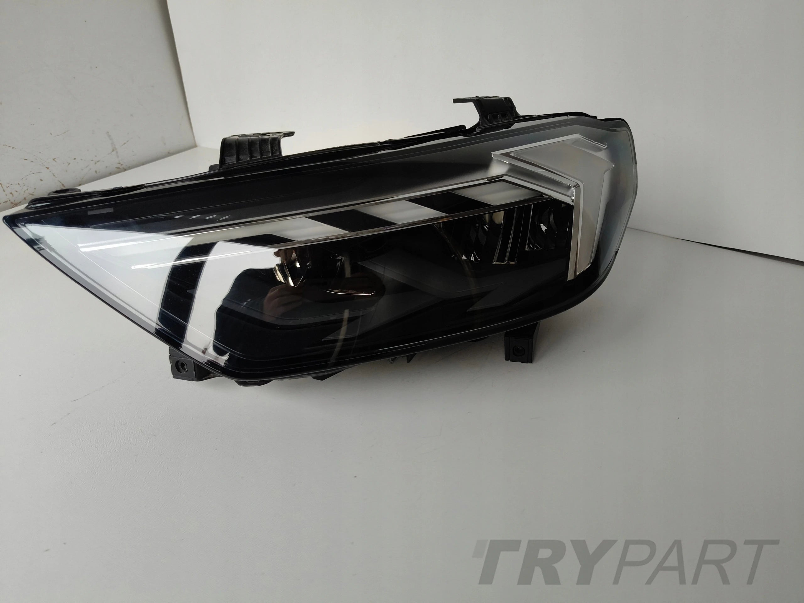 LEFT HEADLIGHT LAMP AUDI A1 II 82A 18- FULL LED