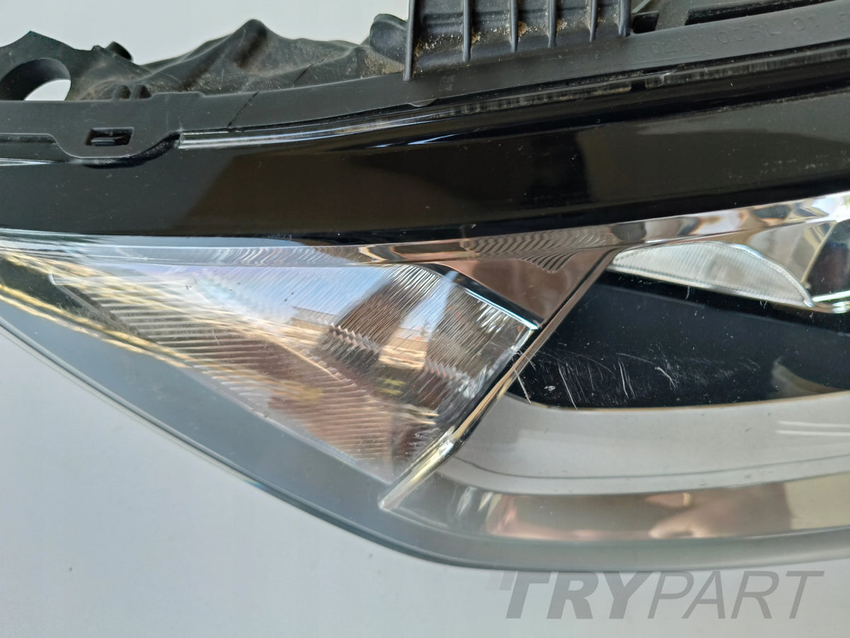 LEFT HEADLIGHT LAMP AUDI A1 II 82A 18-