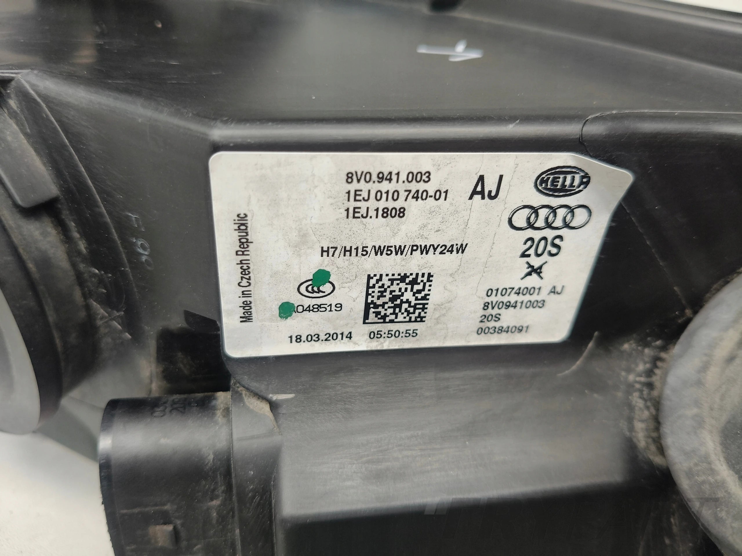 LEFT HEADLIGHT LAMP AUDI A3 8V 8V0 12-16