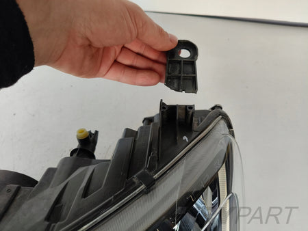 LEFT HEADLIGHT LAMP DACIA DUSTER II 17- LED