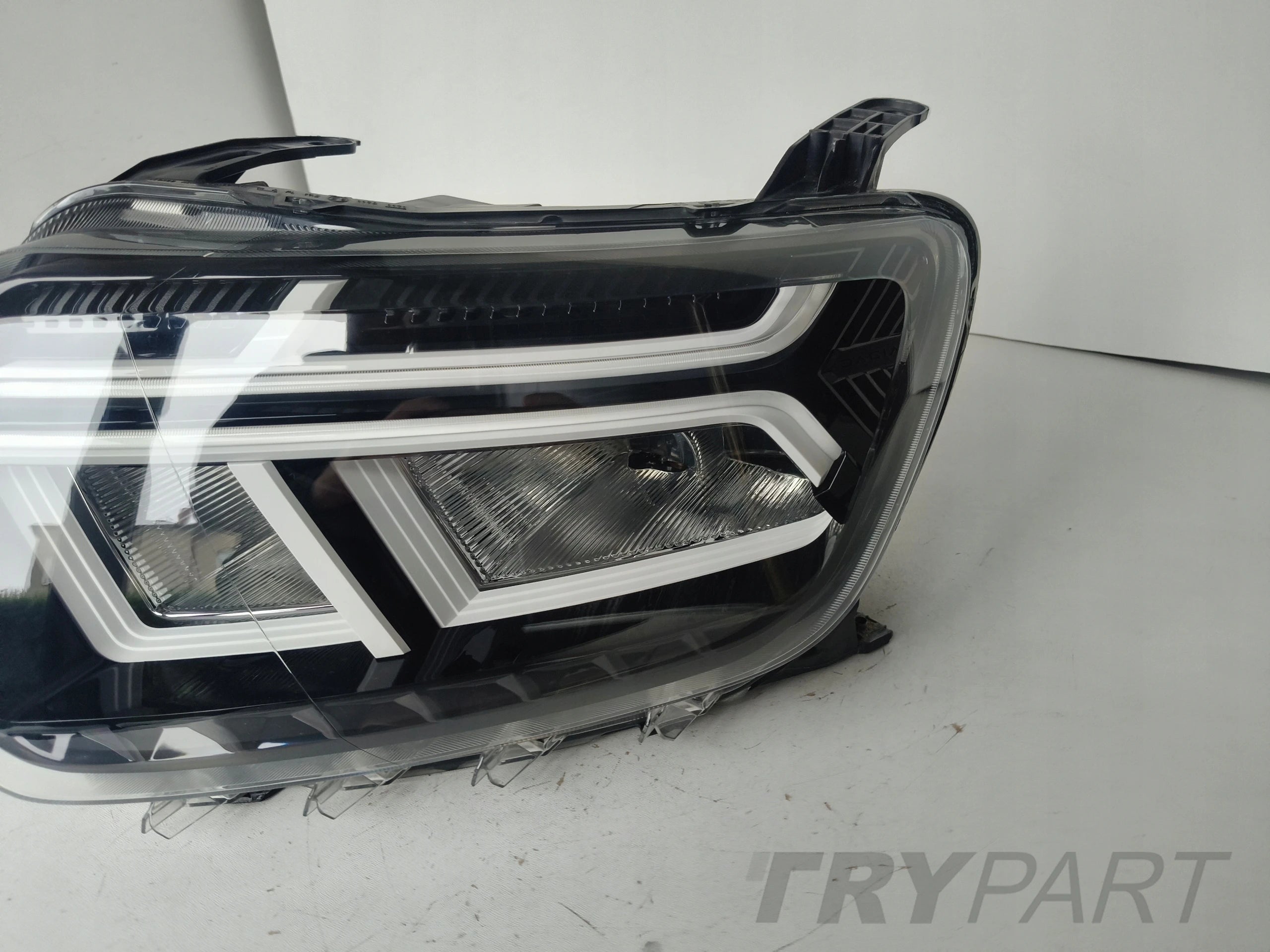 LEFT HEADLIGHT LAMP DACIA DUSTER II 21- LIFT FULL LED