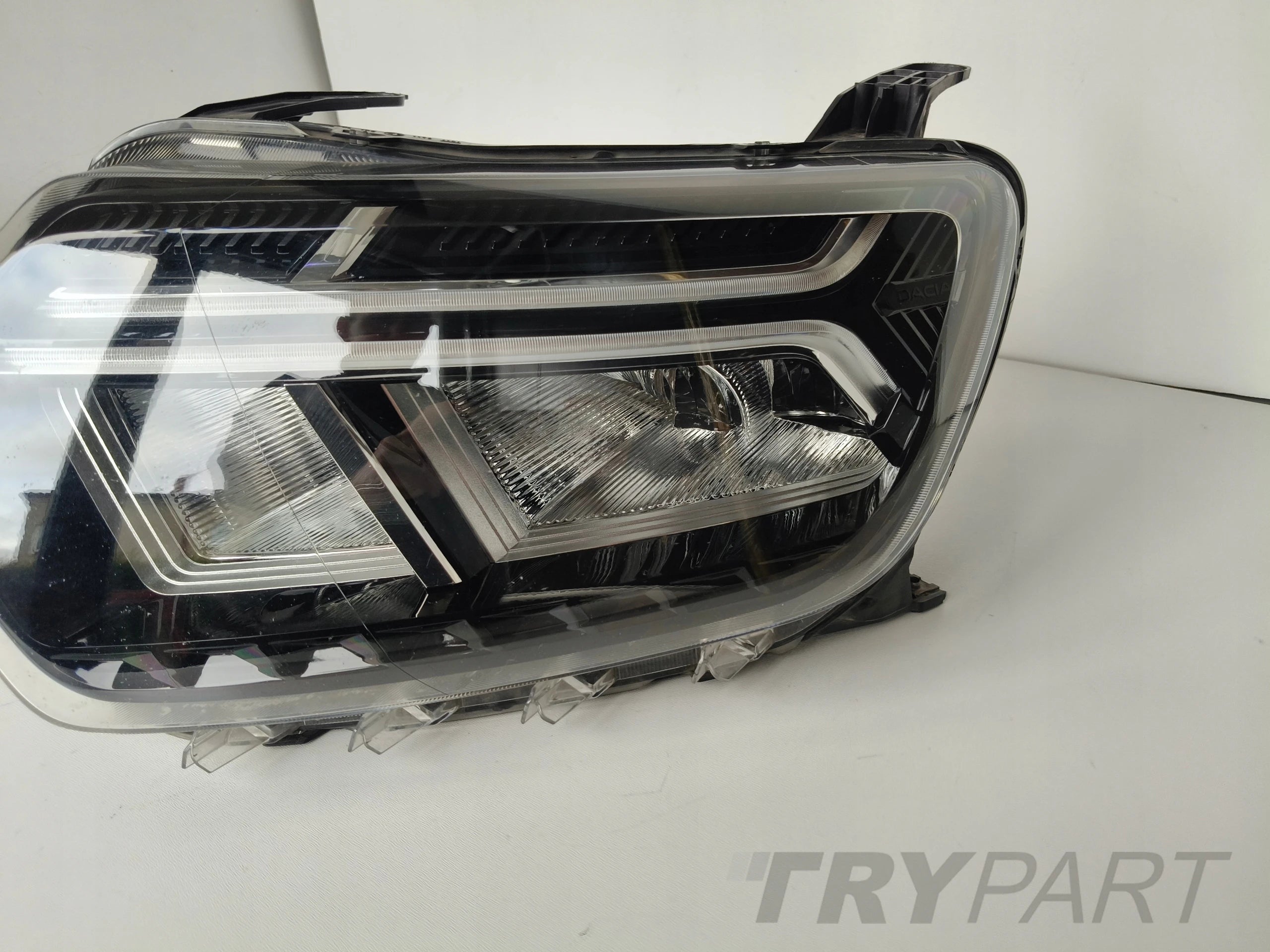LEFT HEADLIGHT LAMP DACIA DUSTER II 21- LIFT FULL LED
