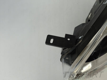LEFT HEADLIGHT LAMP FORD FIESTA MK8 17- LED