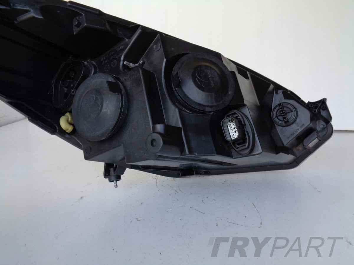 LEFT HEADLIGHT LAMP FORD FIESTA MK8 17-