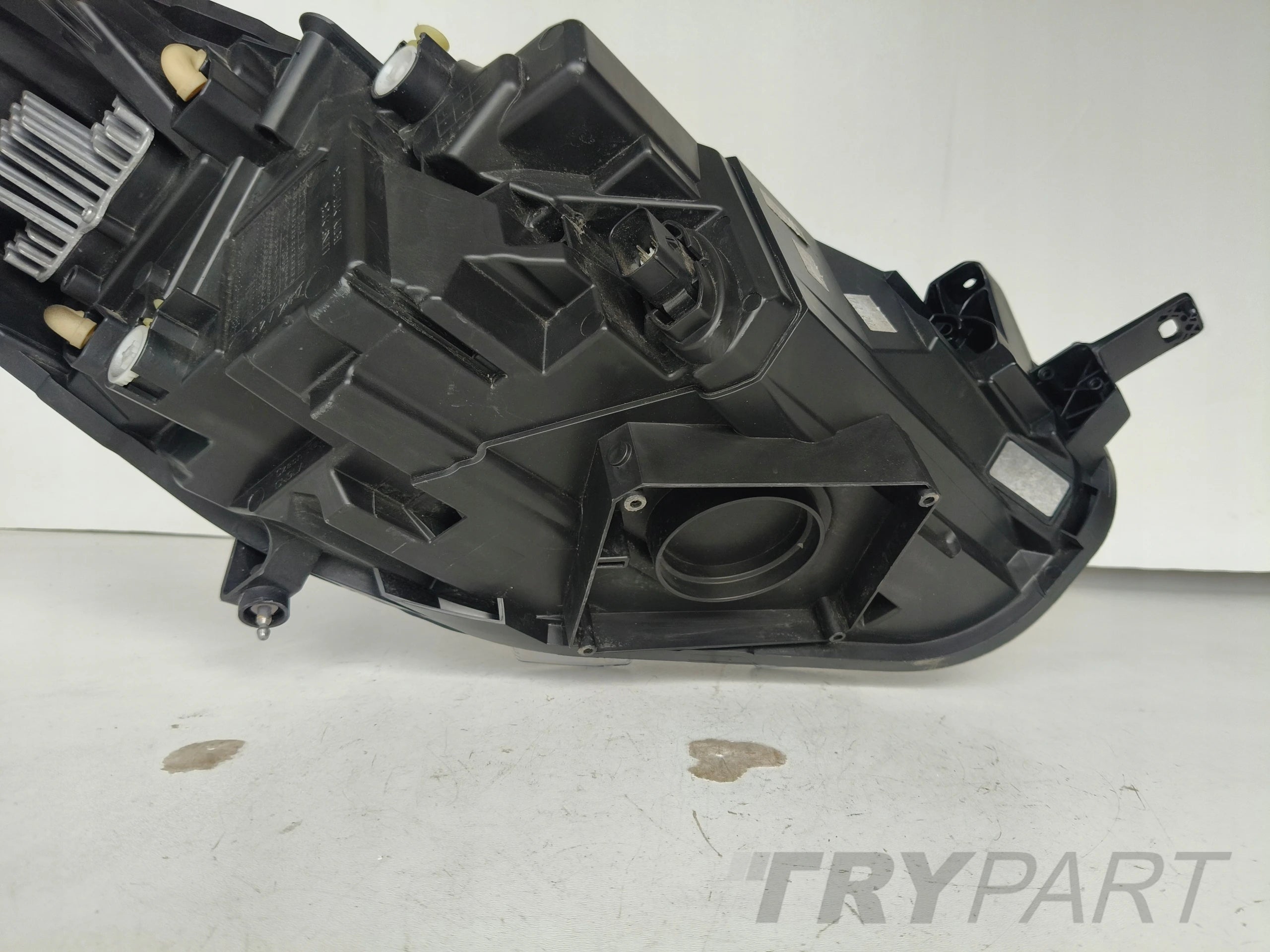 LEFT HEADLIGHT LAMP FORD FIESTA MK8 21- FACELIFT FULL LED