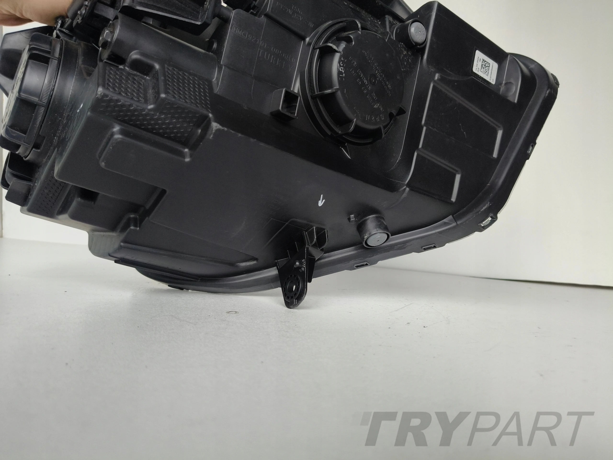 LEFT HEADLIGHT LAMP HYUNDAI BAYON 21-