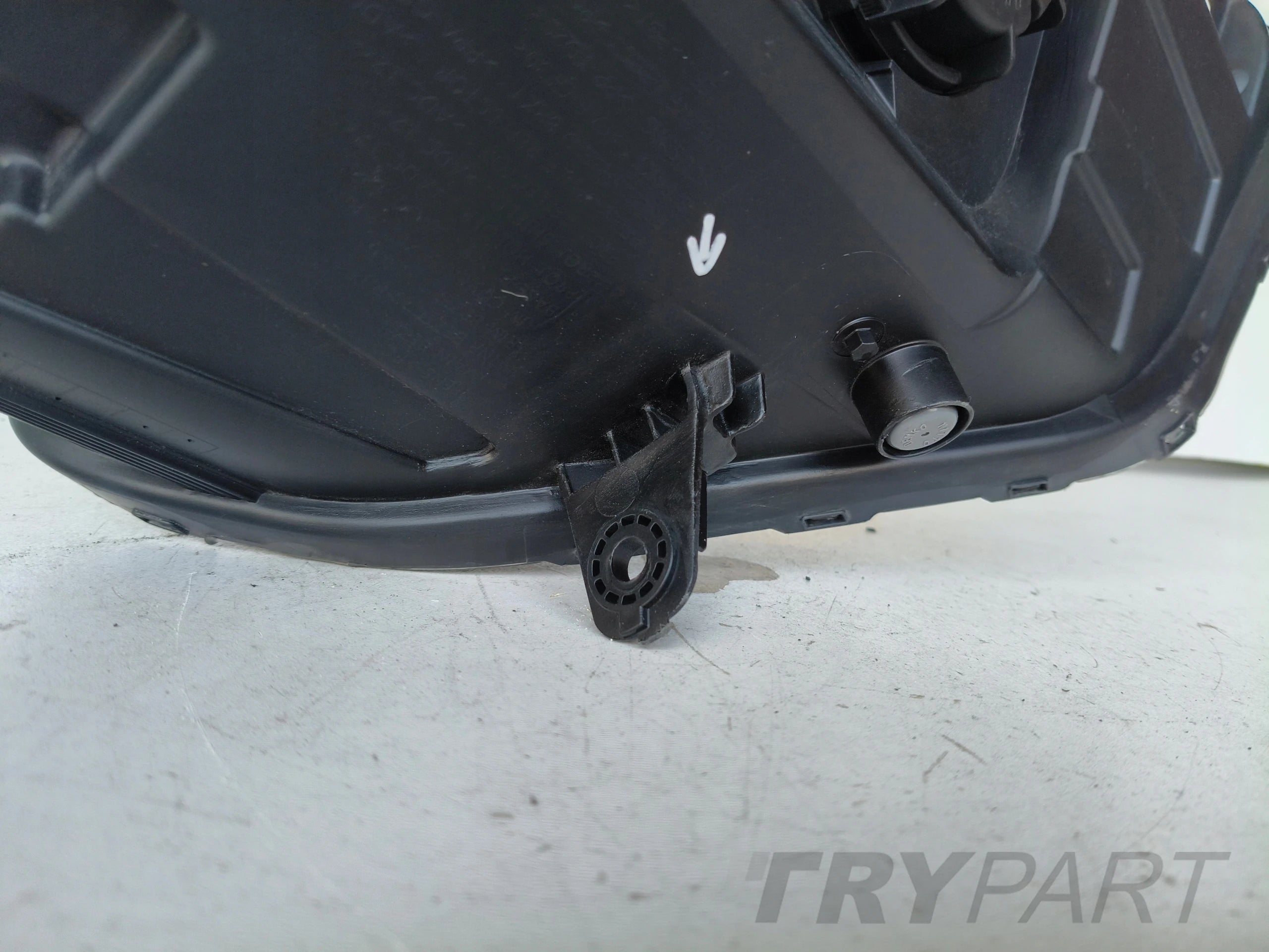 LEFT HEADLIGHT LAMP HYUNDAI BAYON 21-
