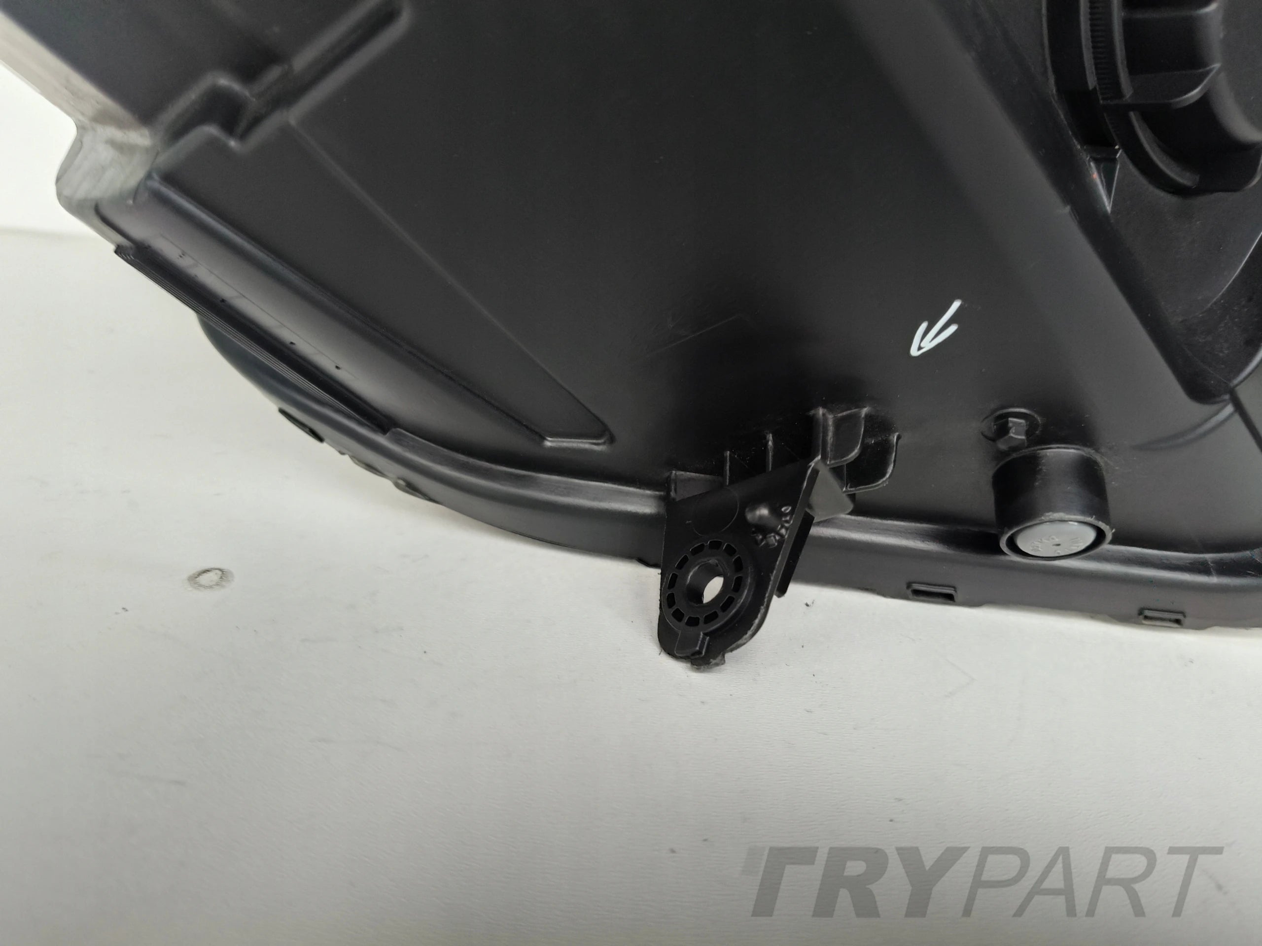 LEFT HEADLIGHT LAMP HYUNDAI BAYON 21-