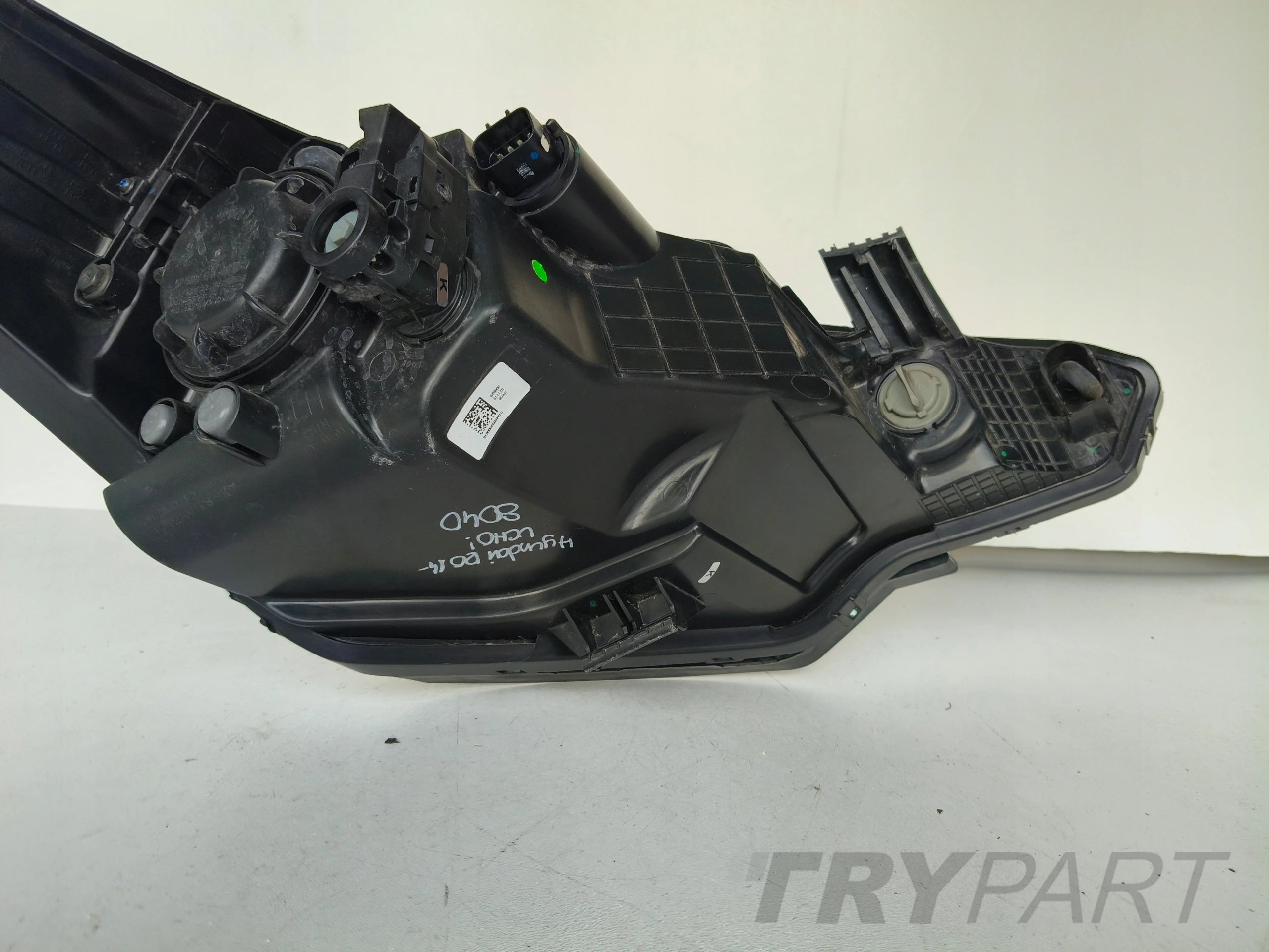 LEFT HEADLIGHT LAMP HYUNDAI i20 II 14-
