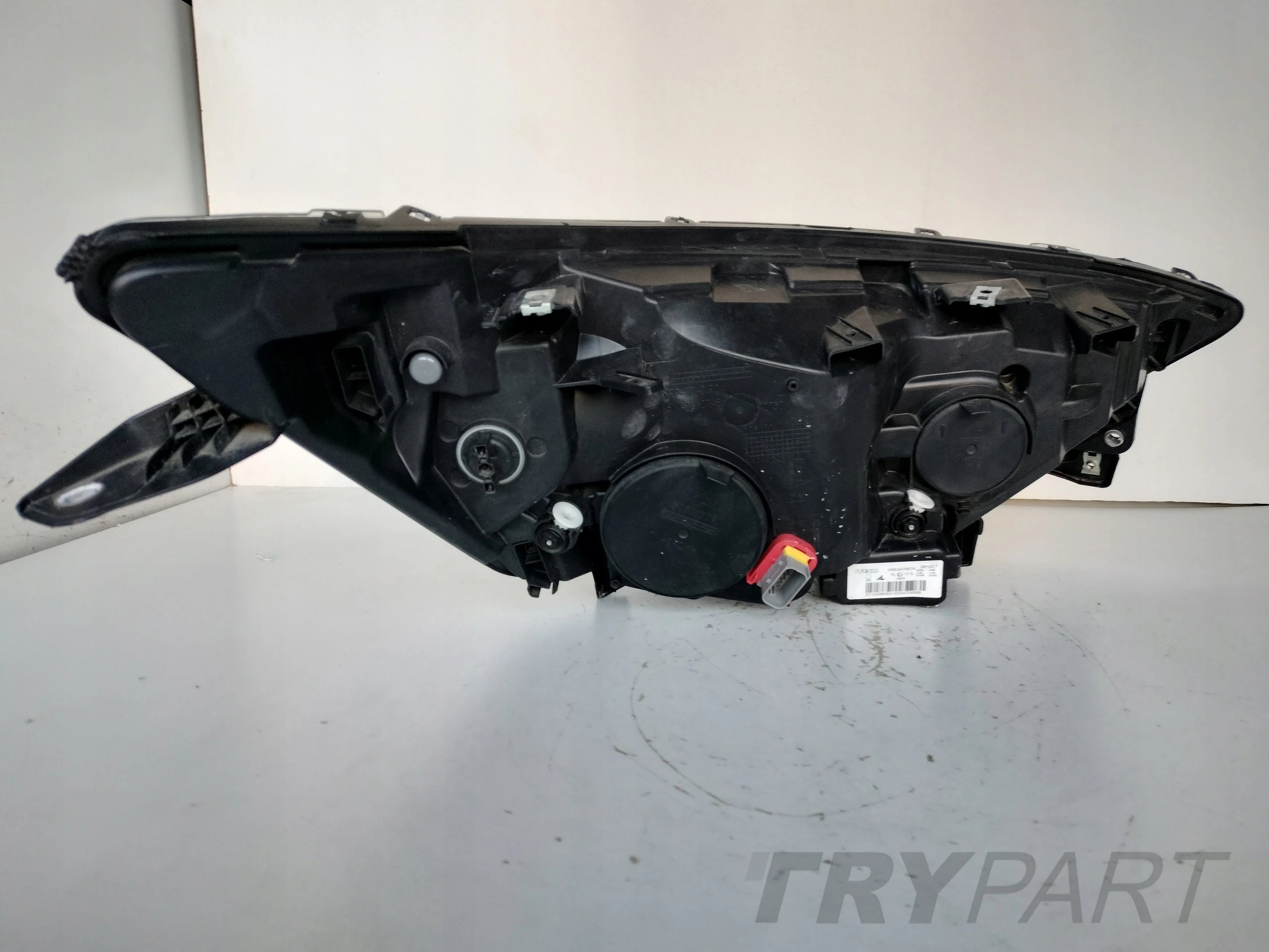 LEFT HEADLIGHT LAMP IVECO DAILY 19- LIFT