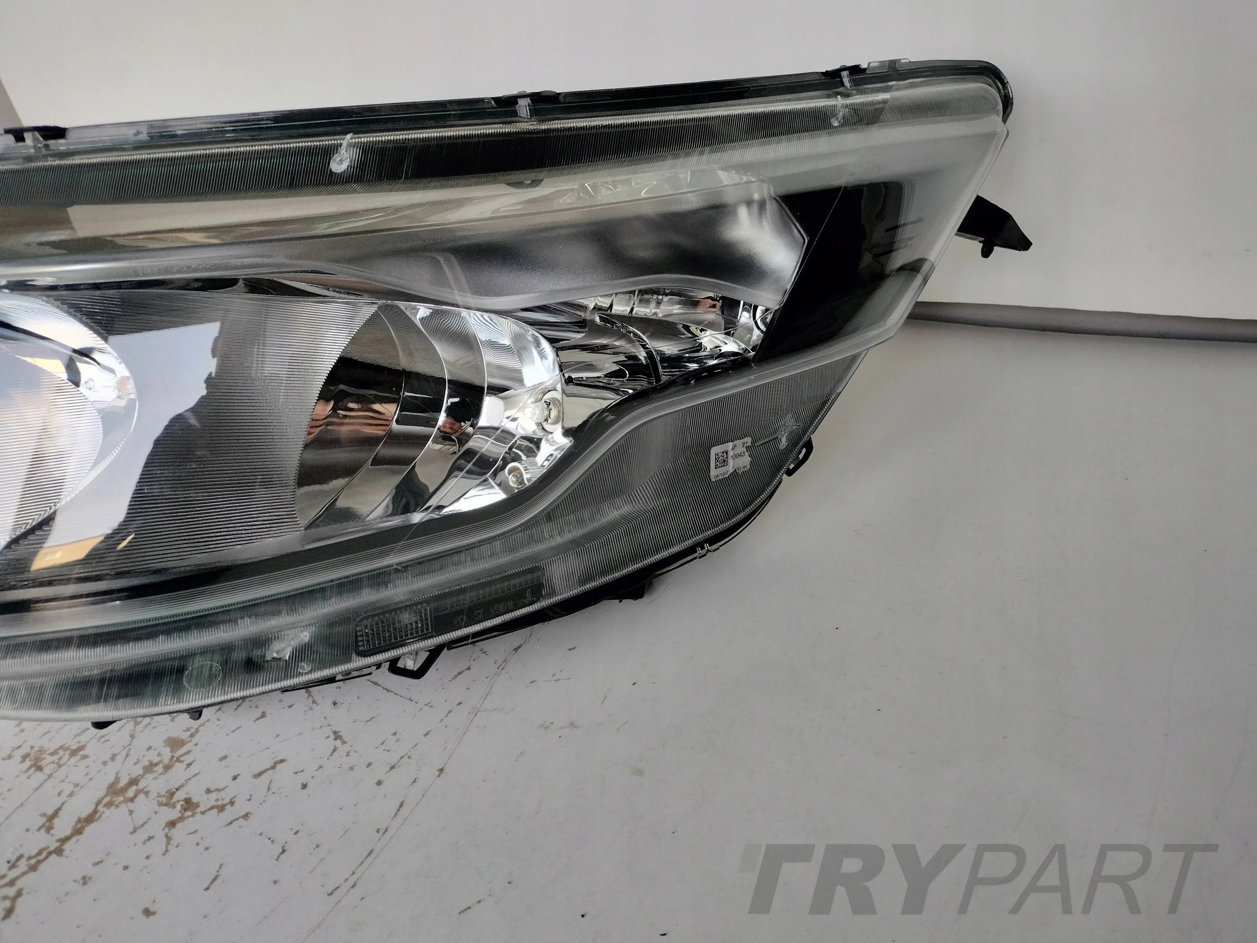 LEFT HEADLIGHT LAMP IVECO DAILY 19- LIFT