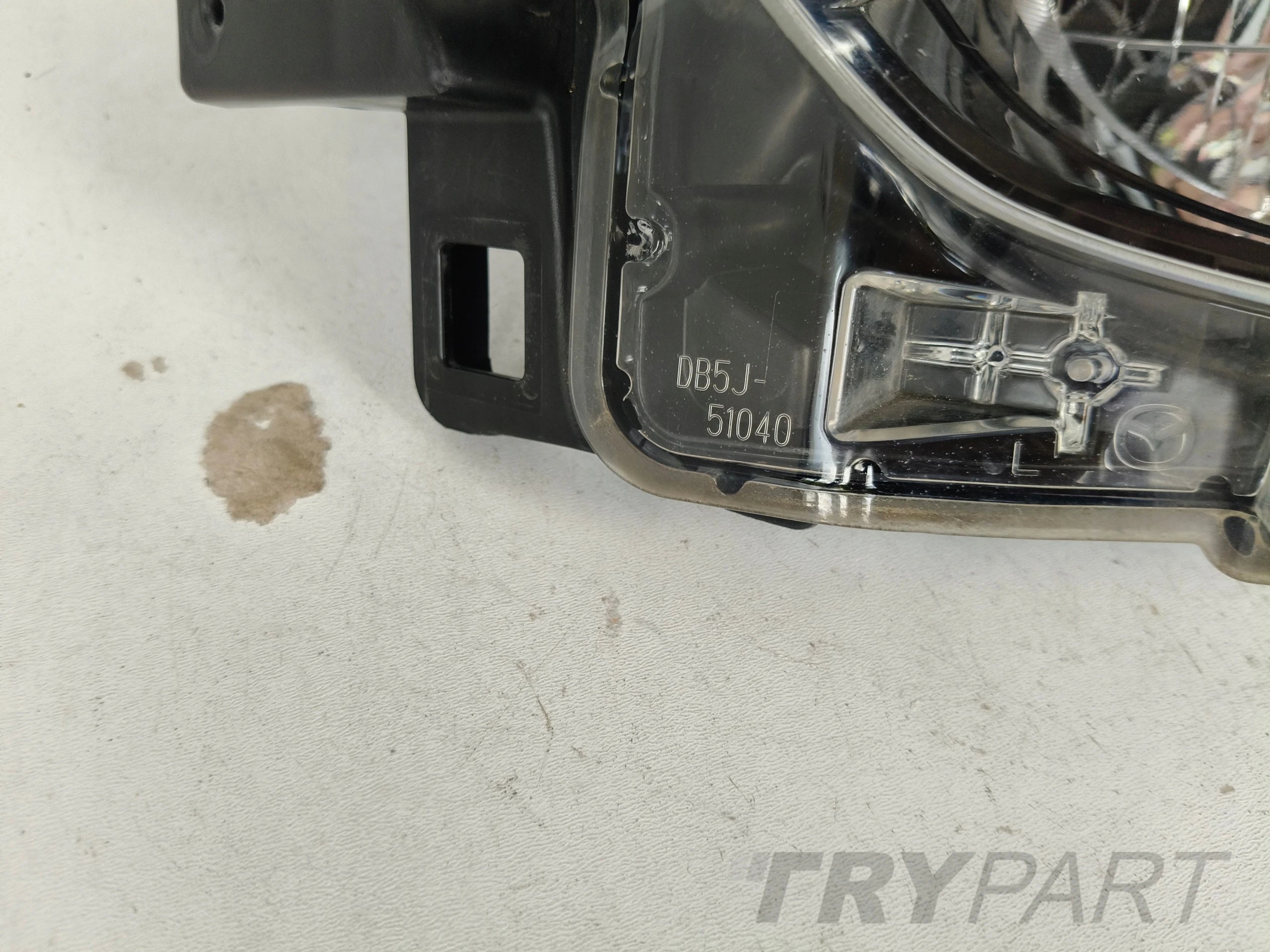 LEFT HEADLIGHT LAMP MAZDA 2 14-