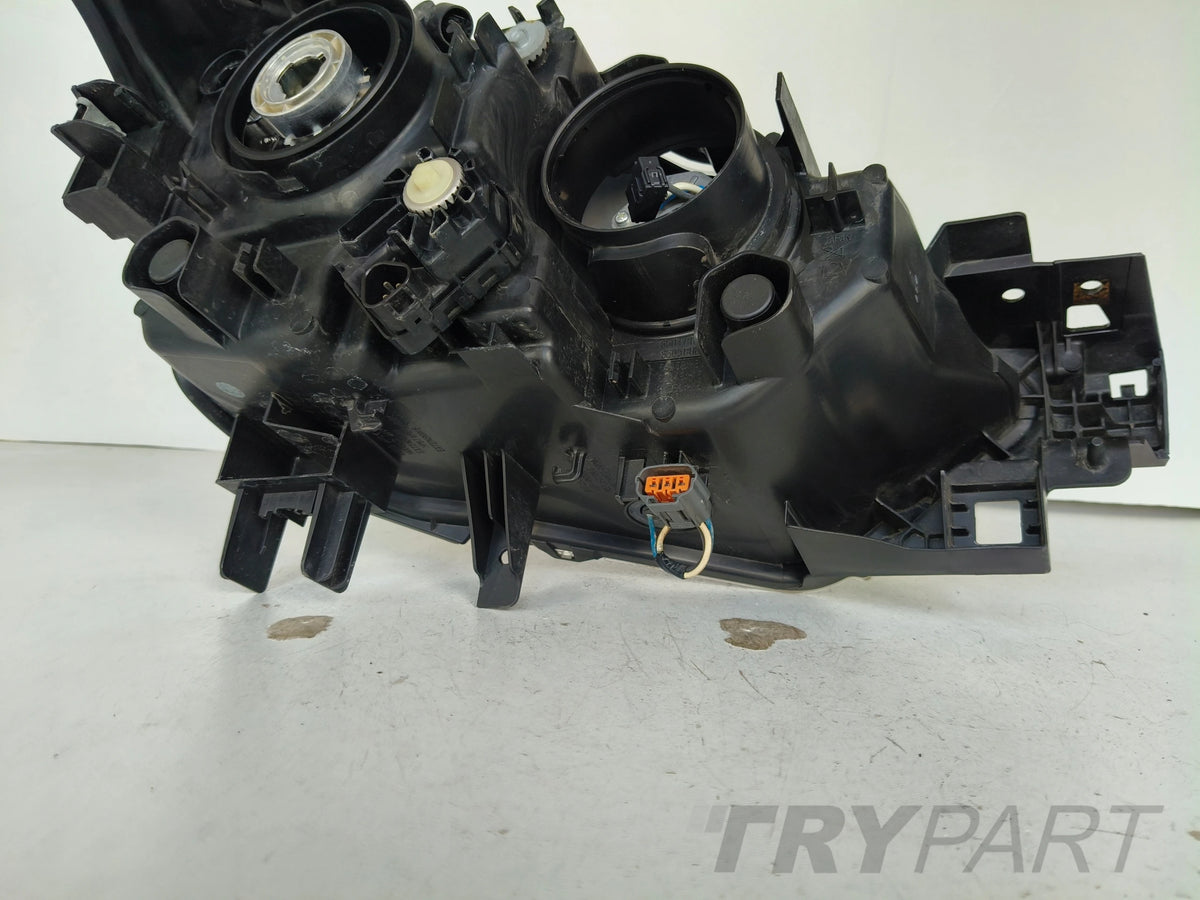 LEFT HEADLIGHT LAMP MAZDA CX3 15-